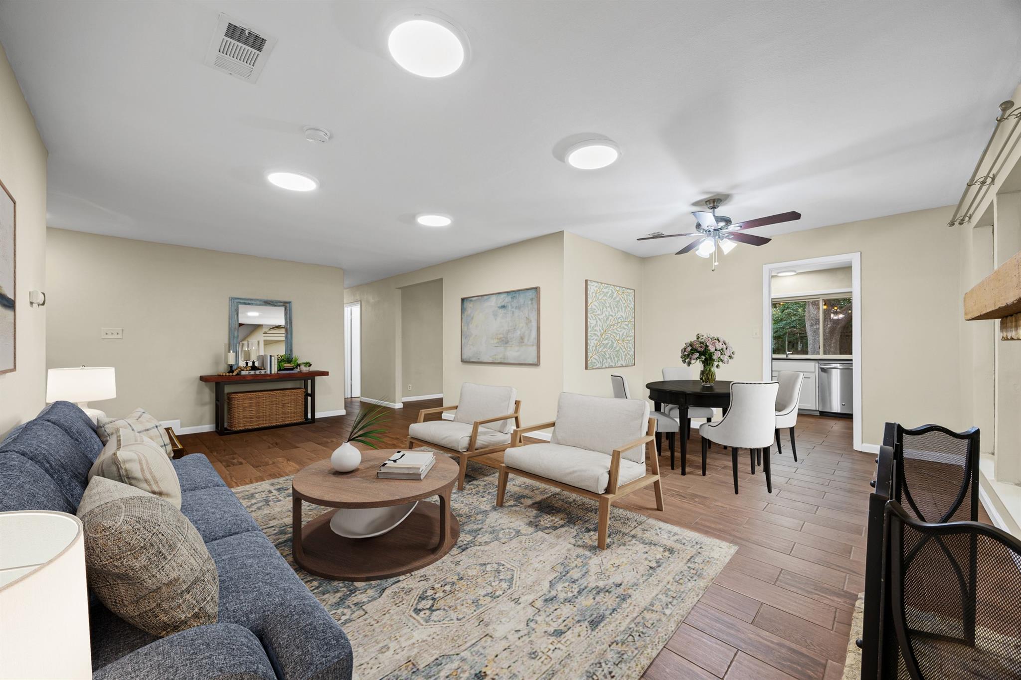 9215 Hunters Trce E, Austin, TX 78758