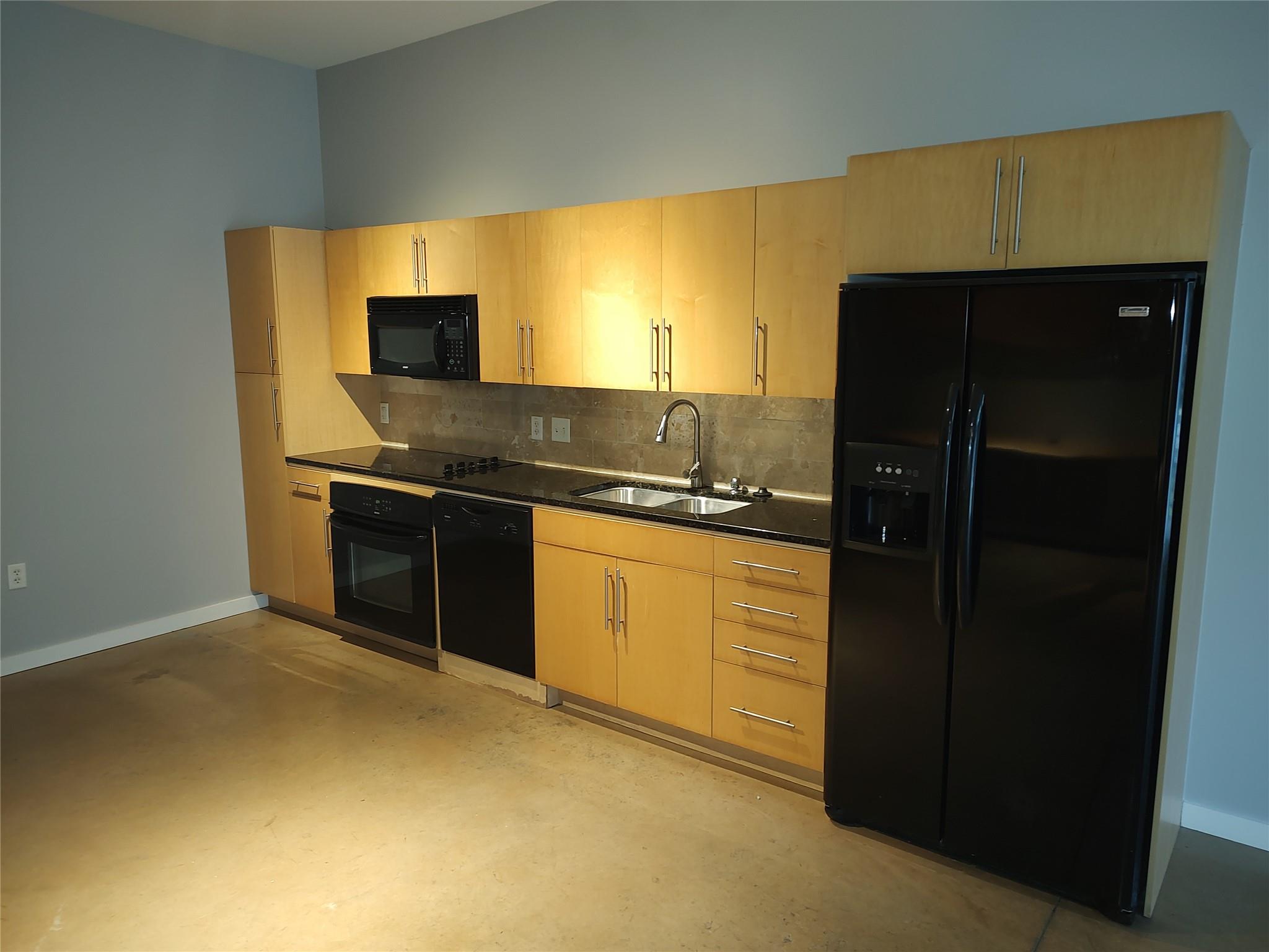 2124 E 6th St # 203, Austin, TX 78702