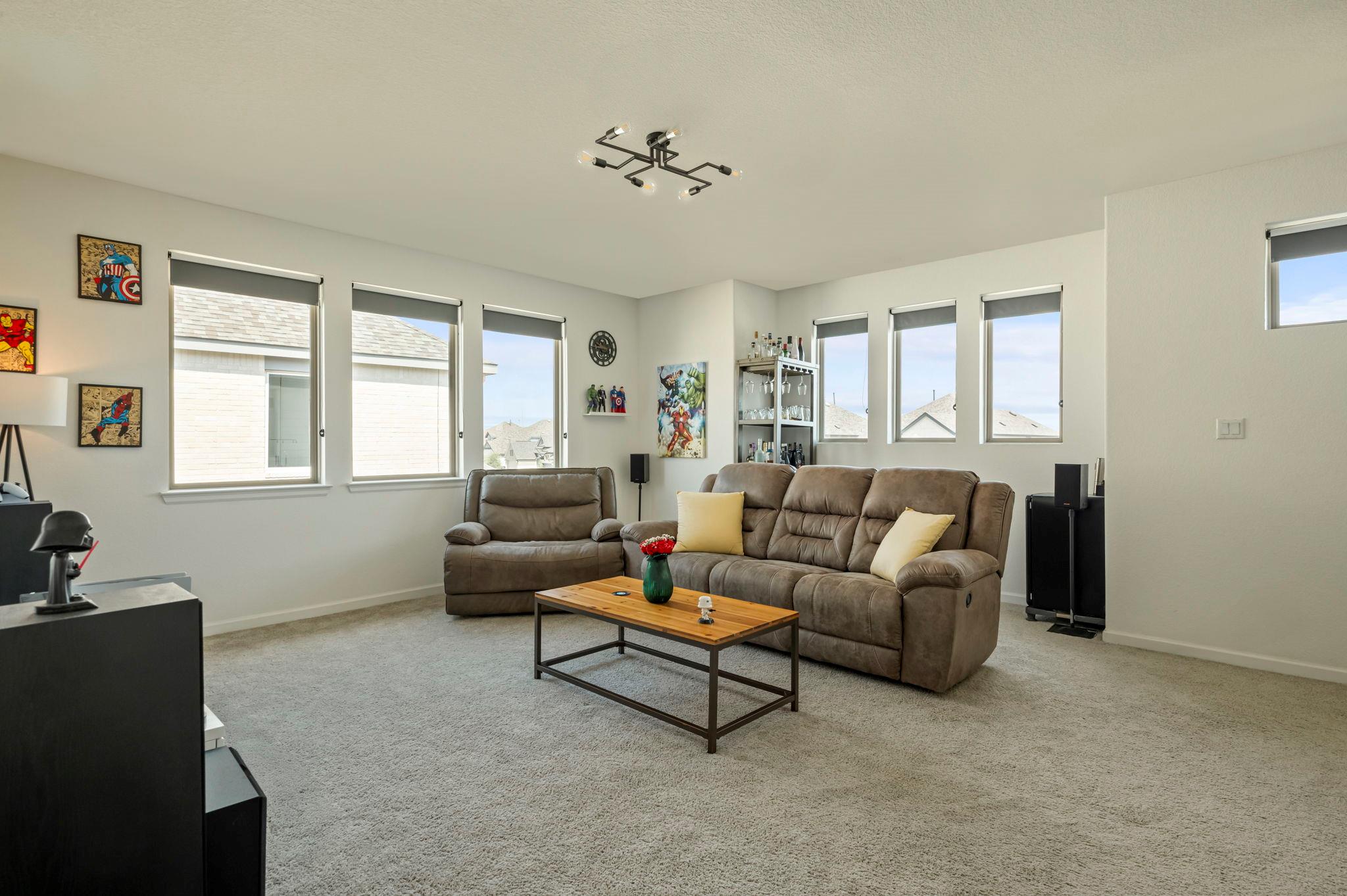 208 Dycus Bnd, Liberty Hill, TX 78642