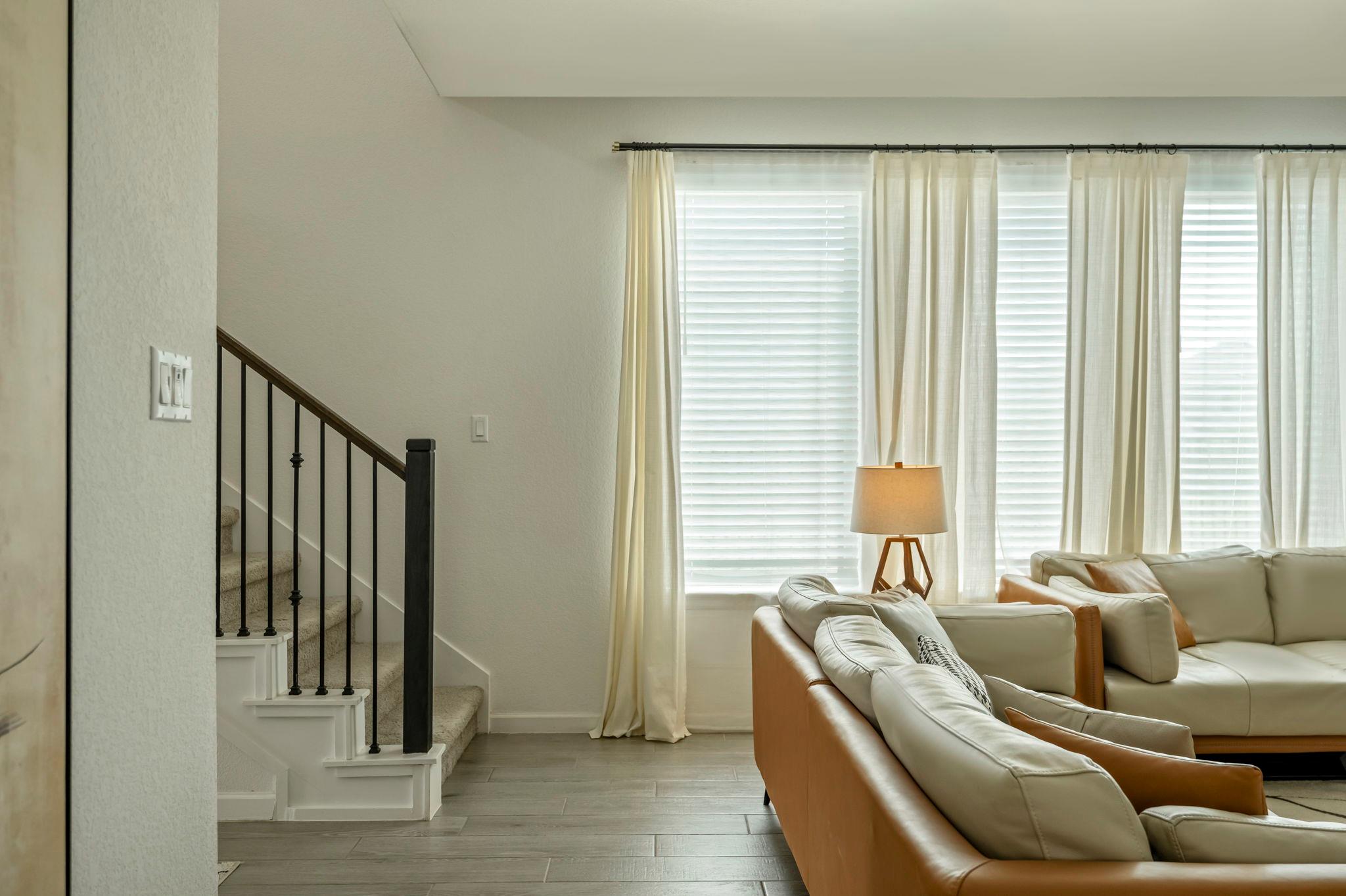 208 Dycus Bnd, Liberty Hill, TX 78642