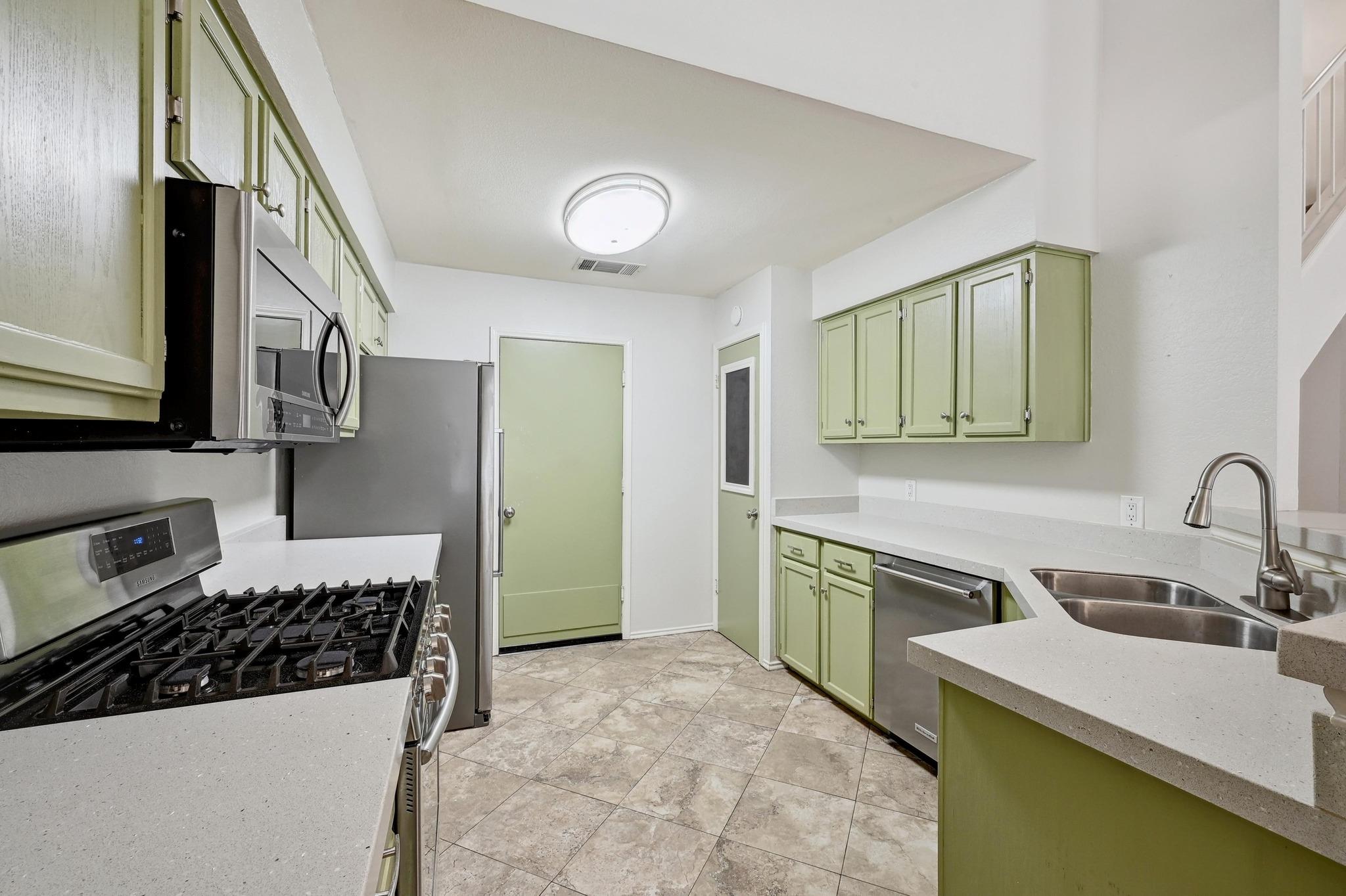 7201 Pine Bluffs Trl, Austin, TX 78729