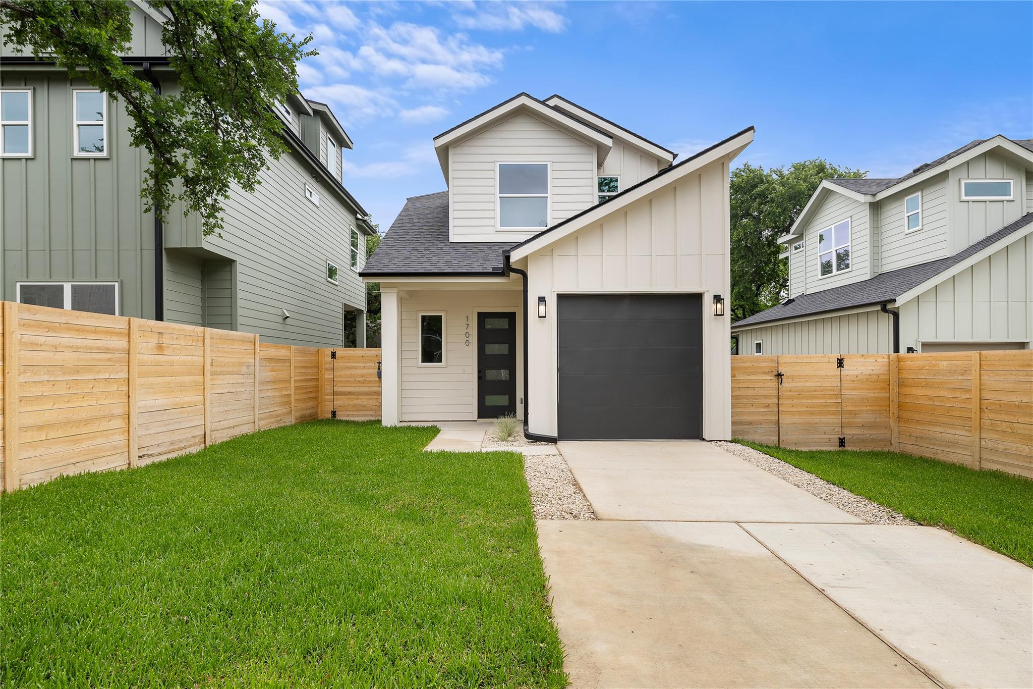 1700 Pennsylvania Ave, Austin, TX 78702