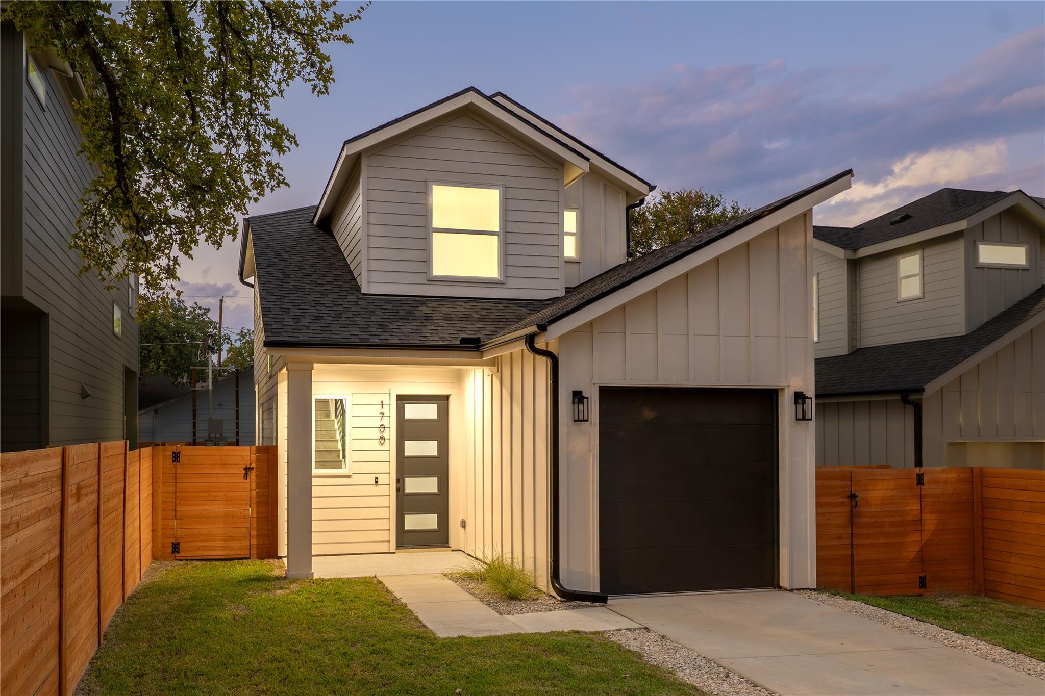 1700 Pennsylvania Ave, Austin, TX 78702