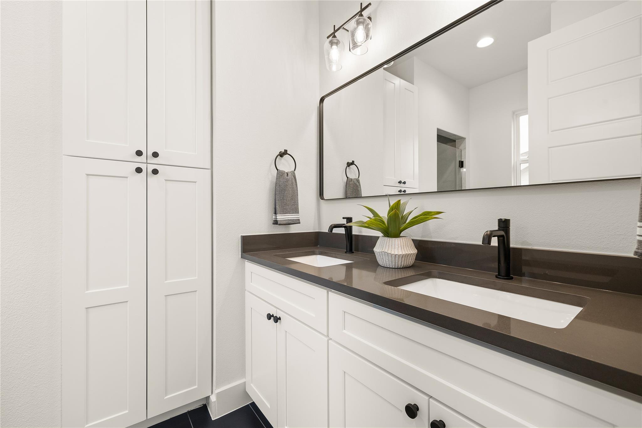 1700 Pennsylvania Ave, Austin, TX 78702