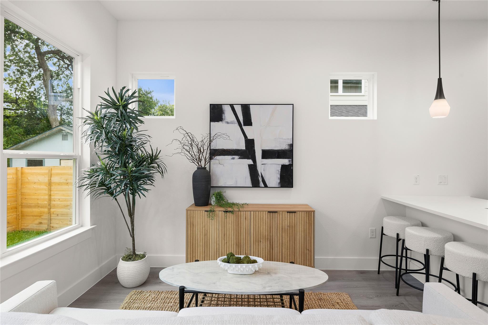 1700 Pennsylvania Ave, Austin, TX 78702