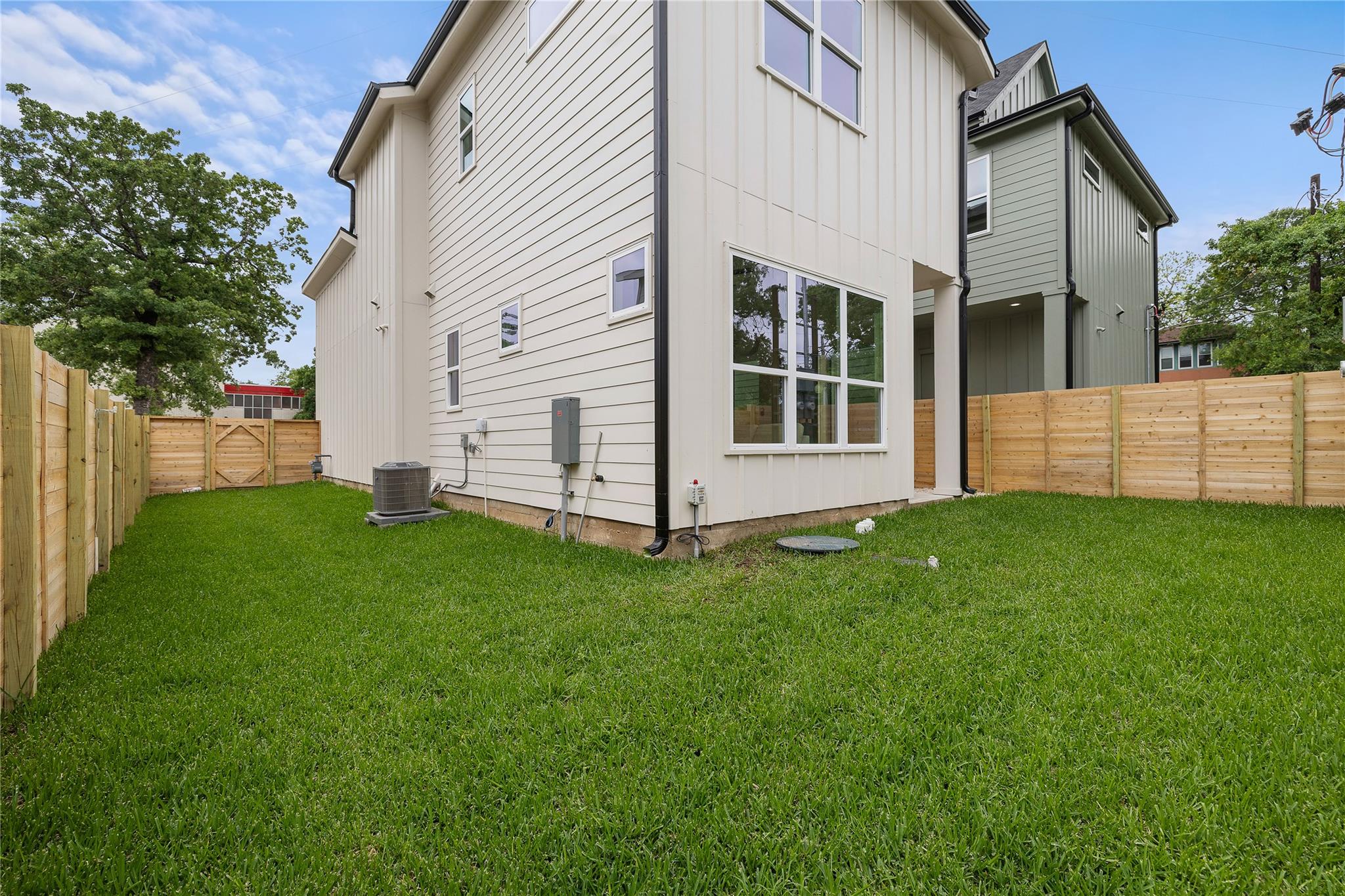 1700 Pennsylvania Ave, Austin, TX 78702