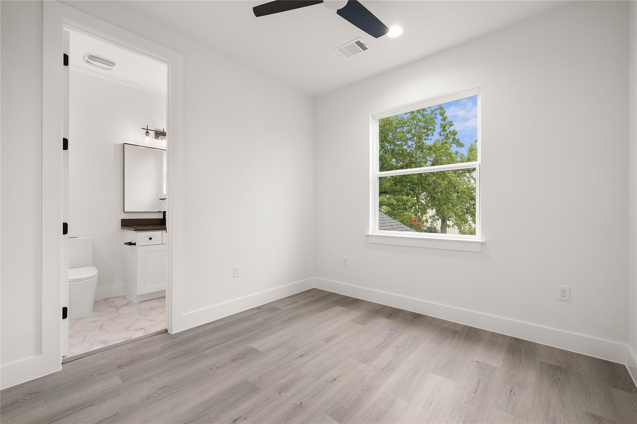 1700 Pennsylvania Ave, Austin, TX 78702