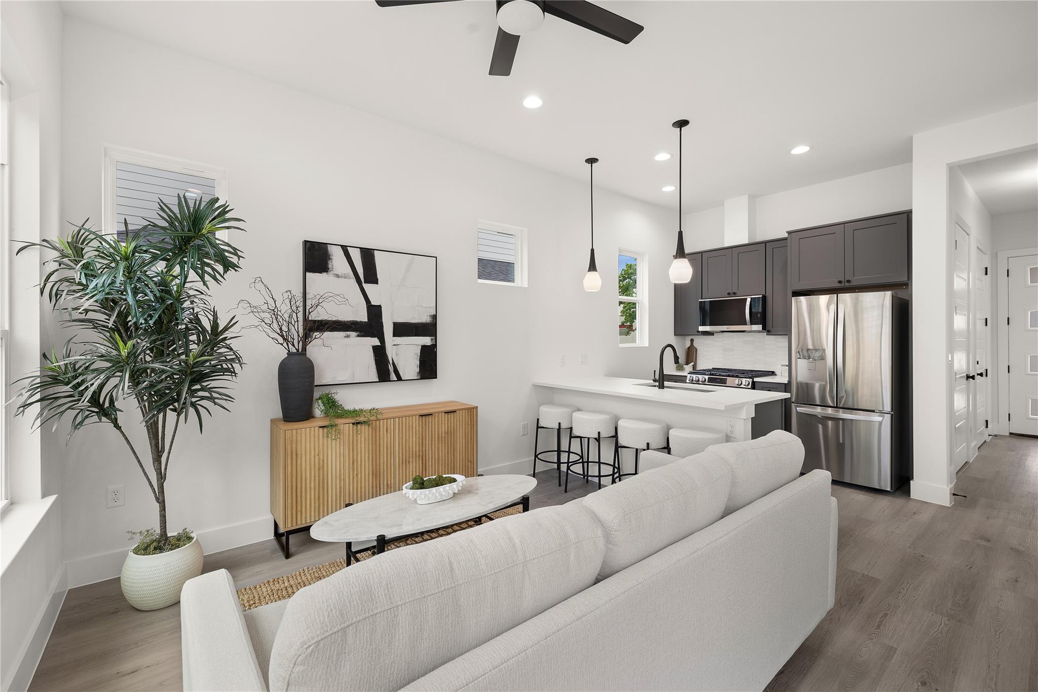 1700 Pennsylvania Ave, Austin, TX 78702