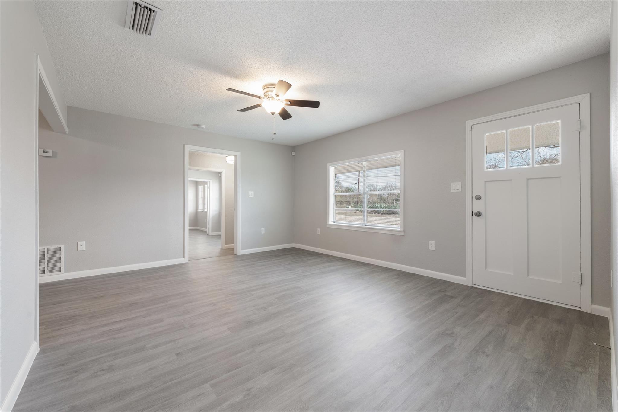 4806 Pecan Springs Rd, Austin, TX 78723