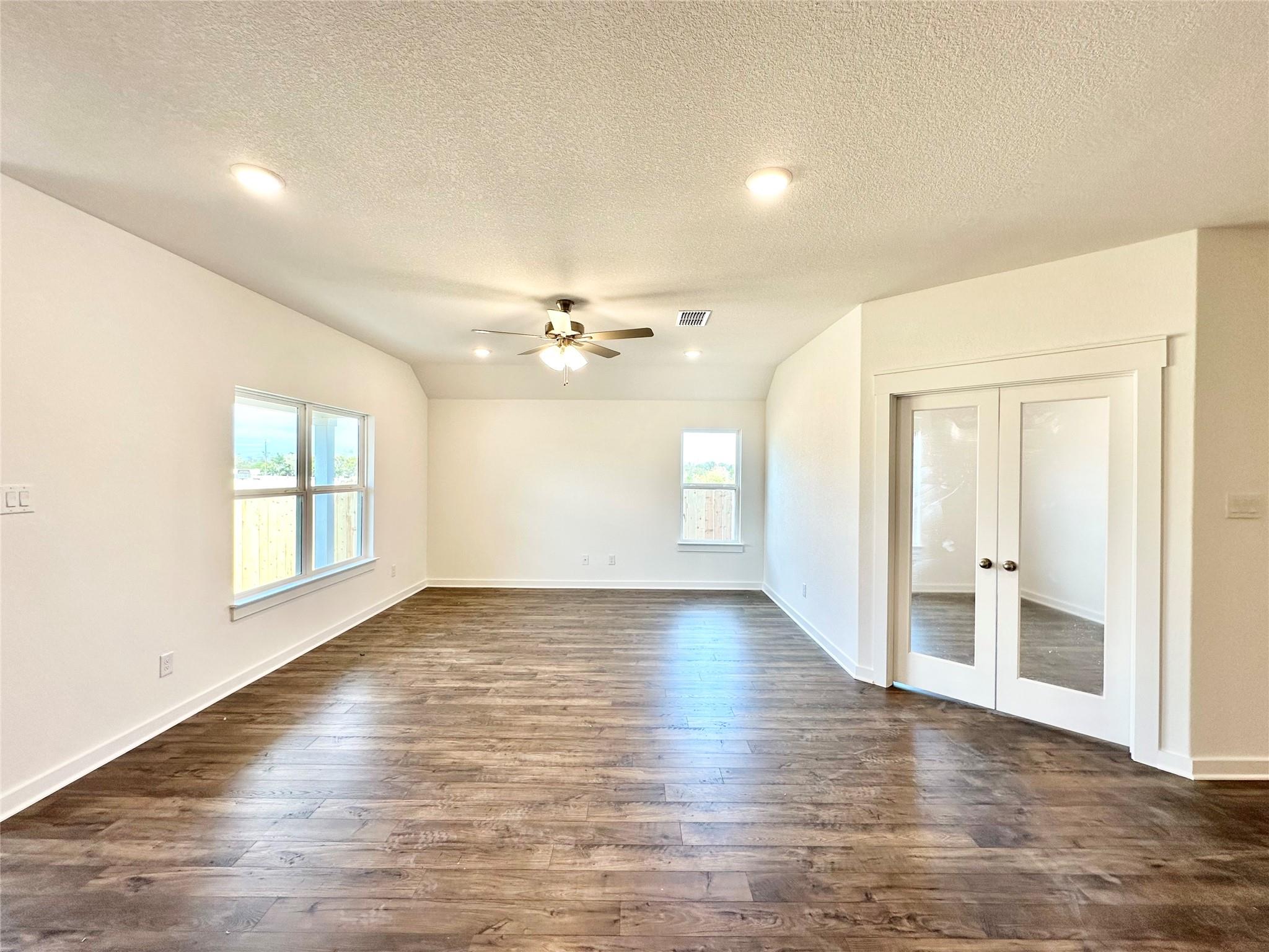 120 Morgan Meadow Dr, Kyle, TX 78640