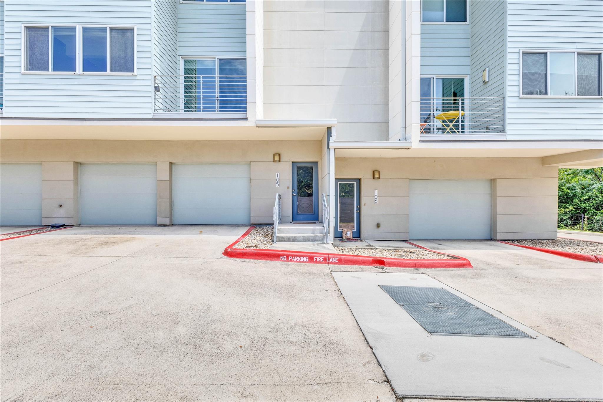 604 N Bluff Dr # 105, Austin, TX 78745