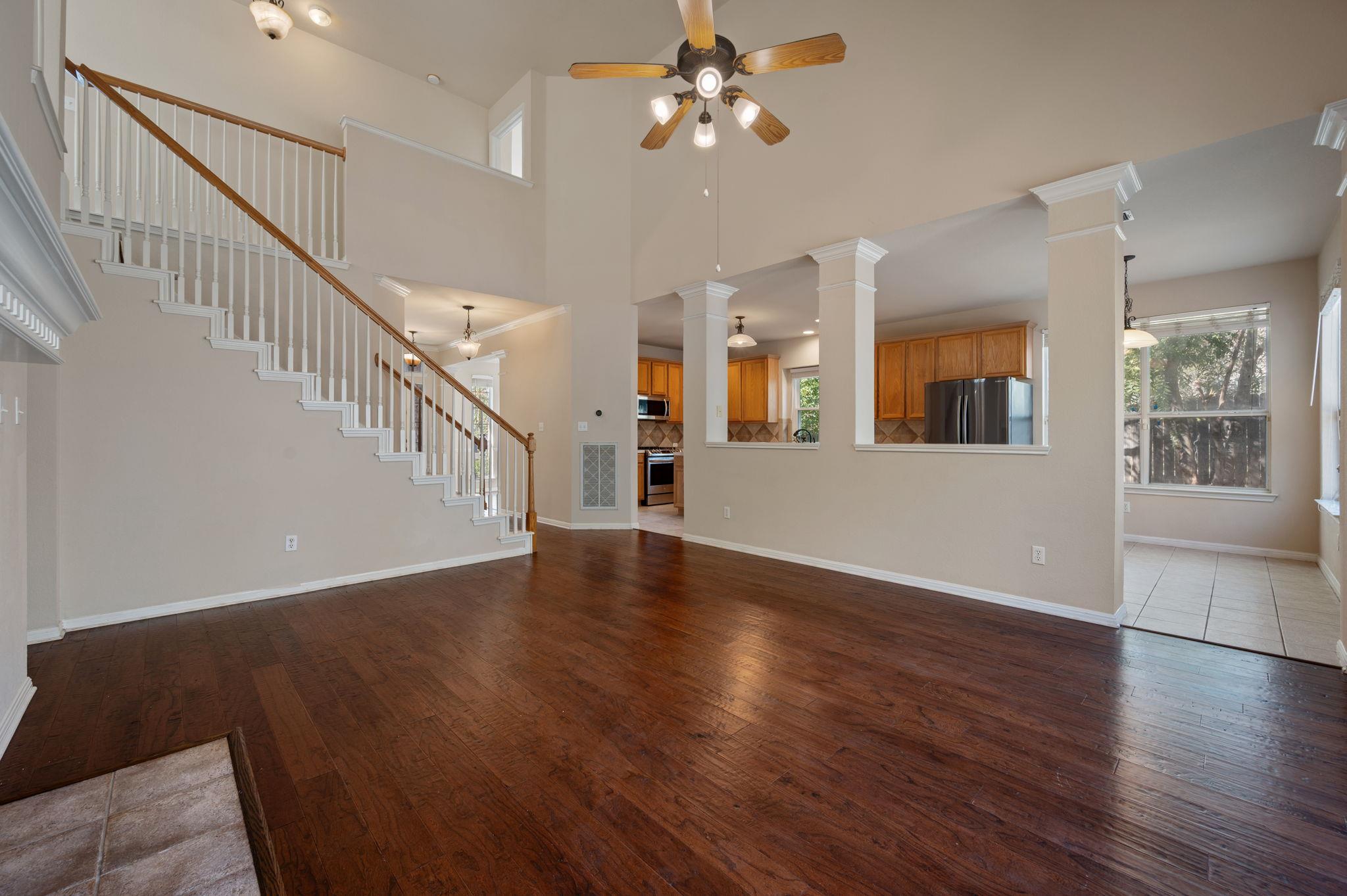 6612 Convict Hill Rd, Austin, TX 78749