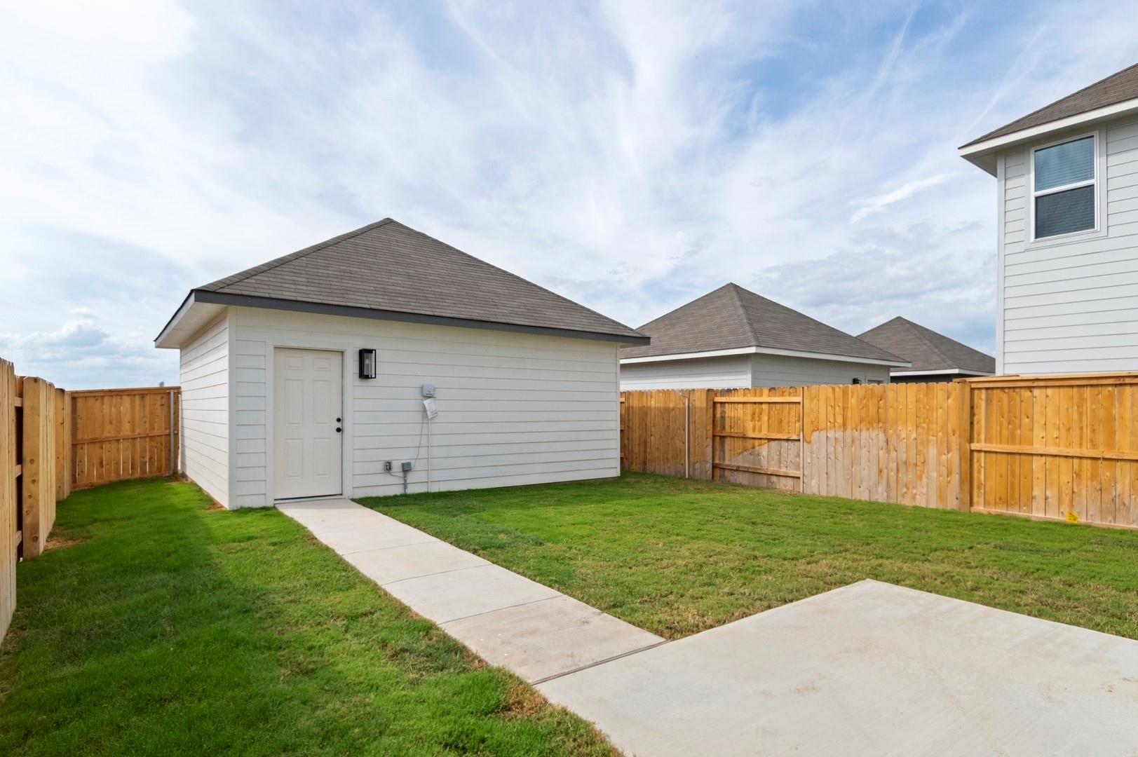 1632 Esplanade Pkwy, San Marcos, TX 78666