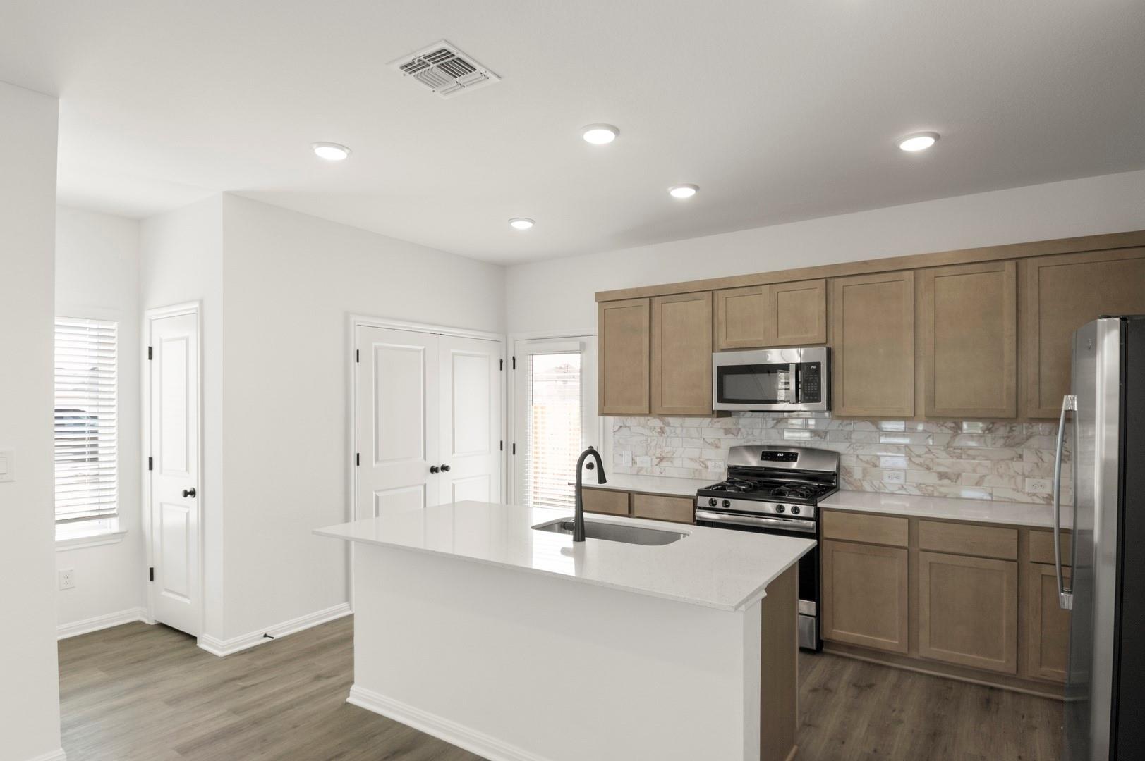 1632 Esplanade Pkwy, San Marcos, TX 78666