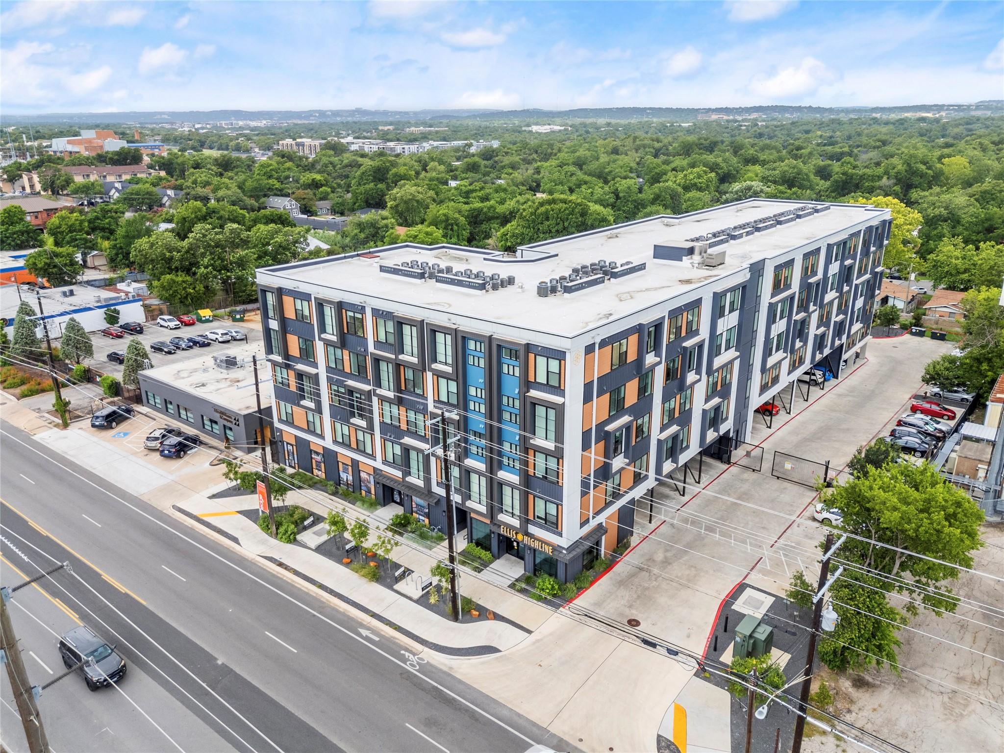6324 N Lamar Blvd # 420, Austin, TX 78752