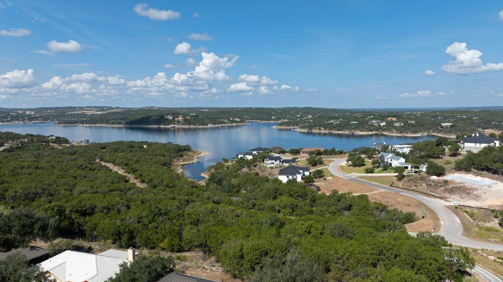 406 Summit Ridge Dr N, Lago Vista, TX 78645