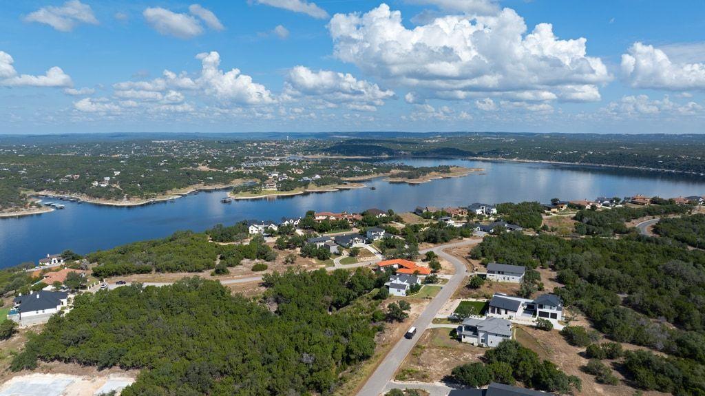 406 Summit Ridge Dr N, Lago Vista, TX 78645