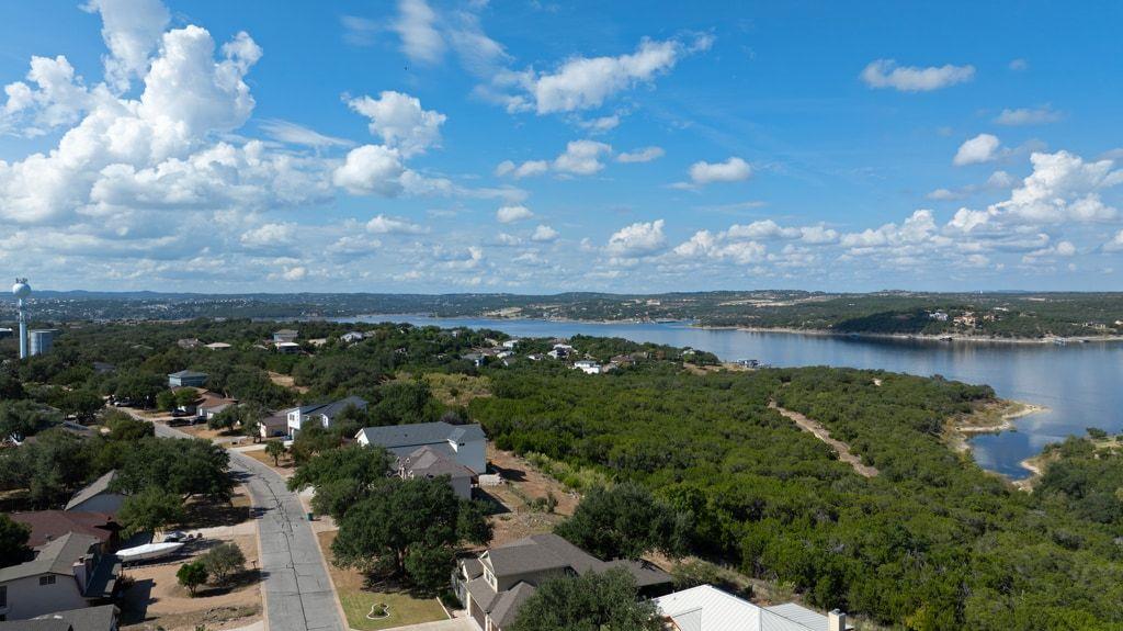 406 Summit Ridge Dr N, Lago Vista, TX 78645