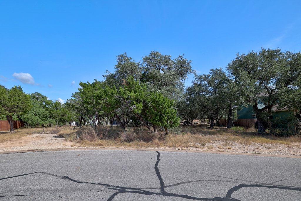 406 Summit Ridge Dr N, Lago Vista, TX 78645