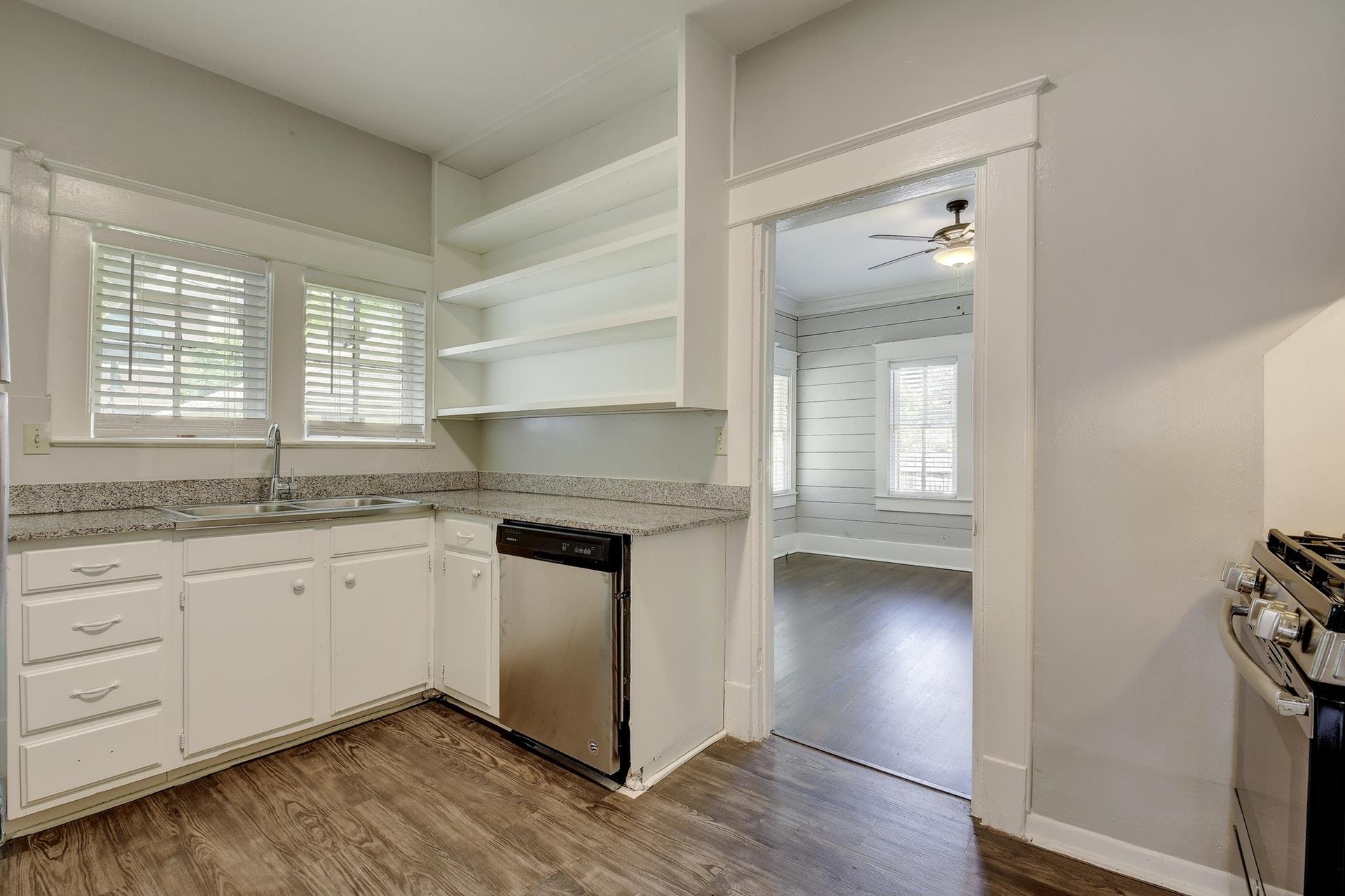 903 Shoal Cliff Ct, Austin, TX 78705