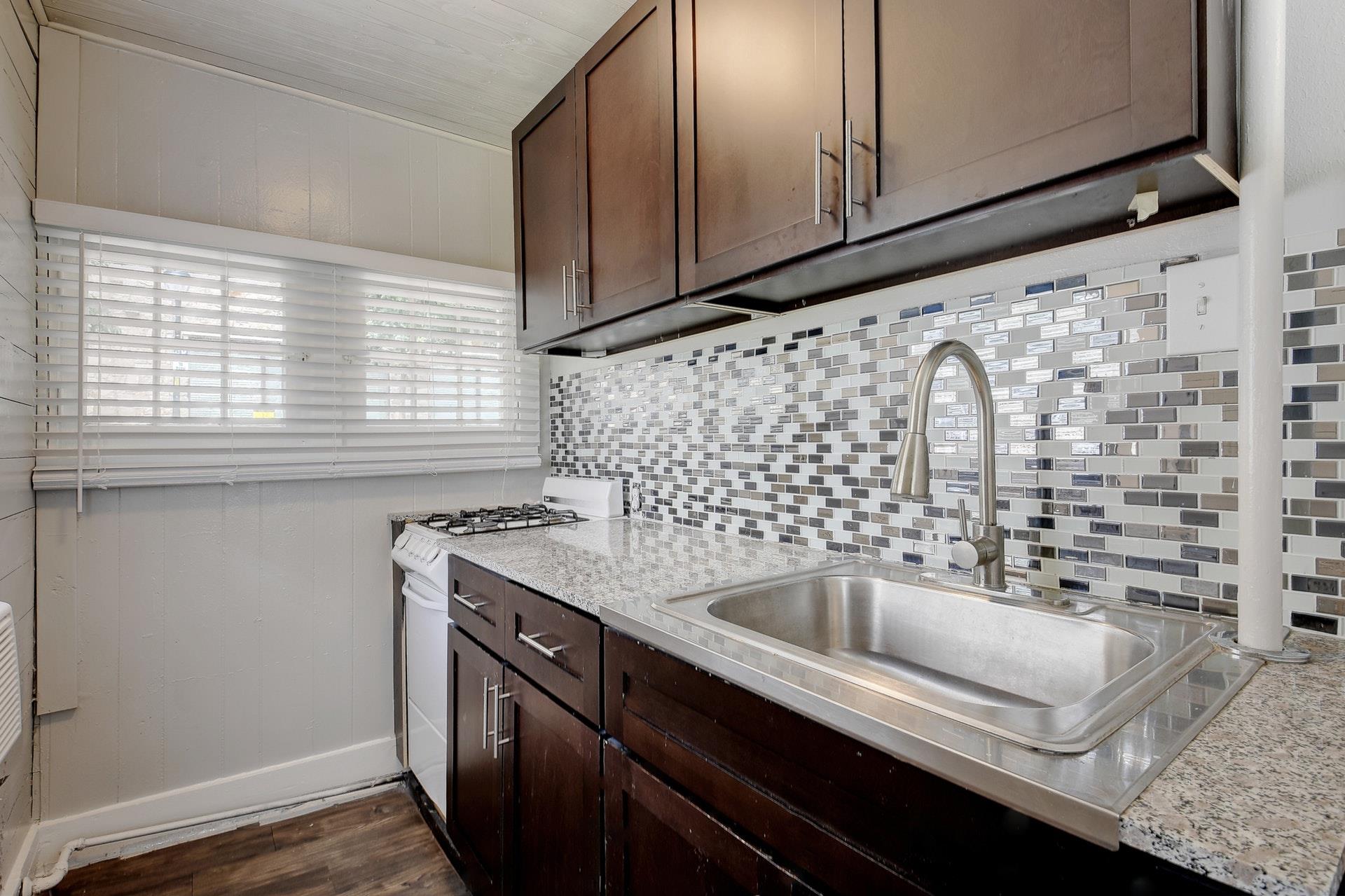 903 Shoal Cliff Ct, Austin, TX 78705