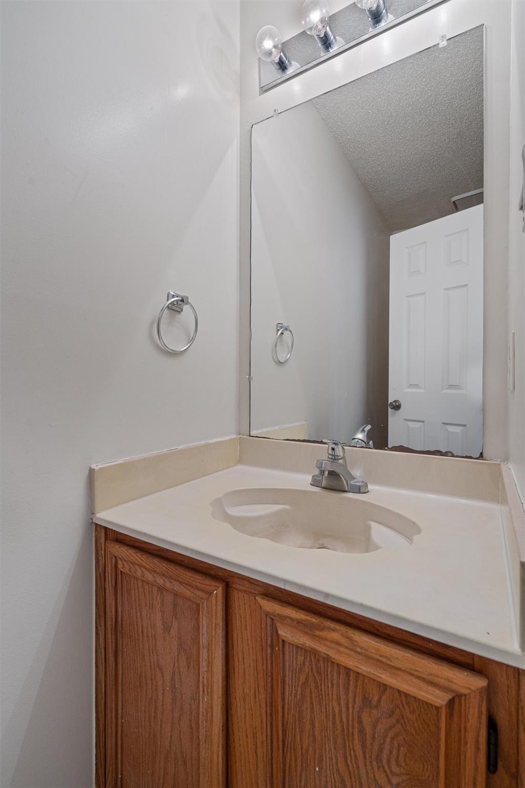 4700 Fallenash Dr, Austin, TX 78725