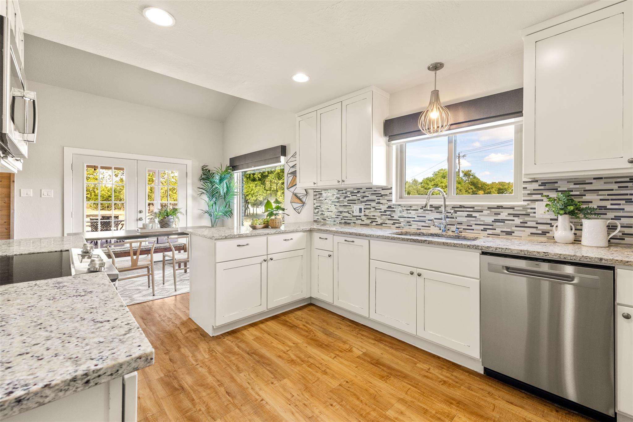 1910 Walsh Dr, Round Rock, TX 78681