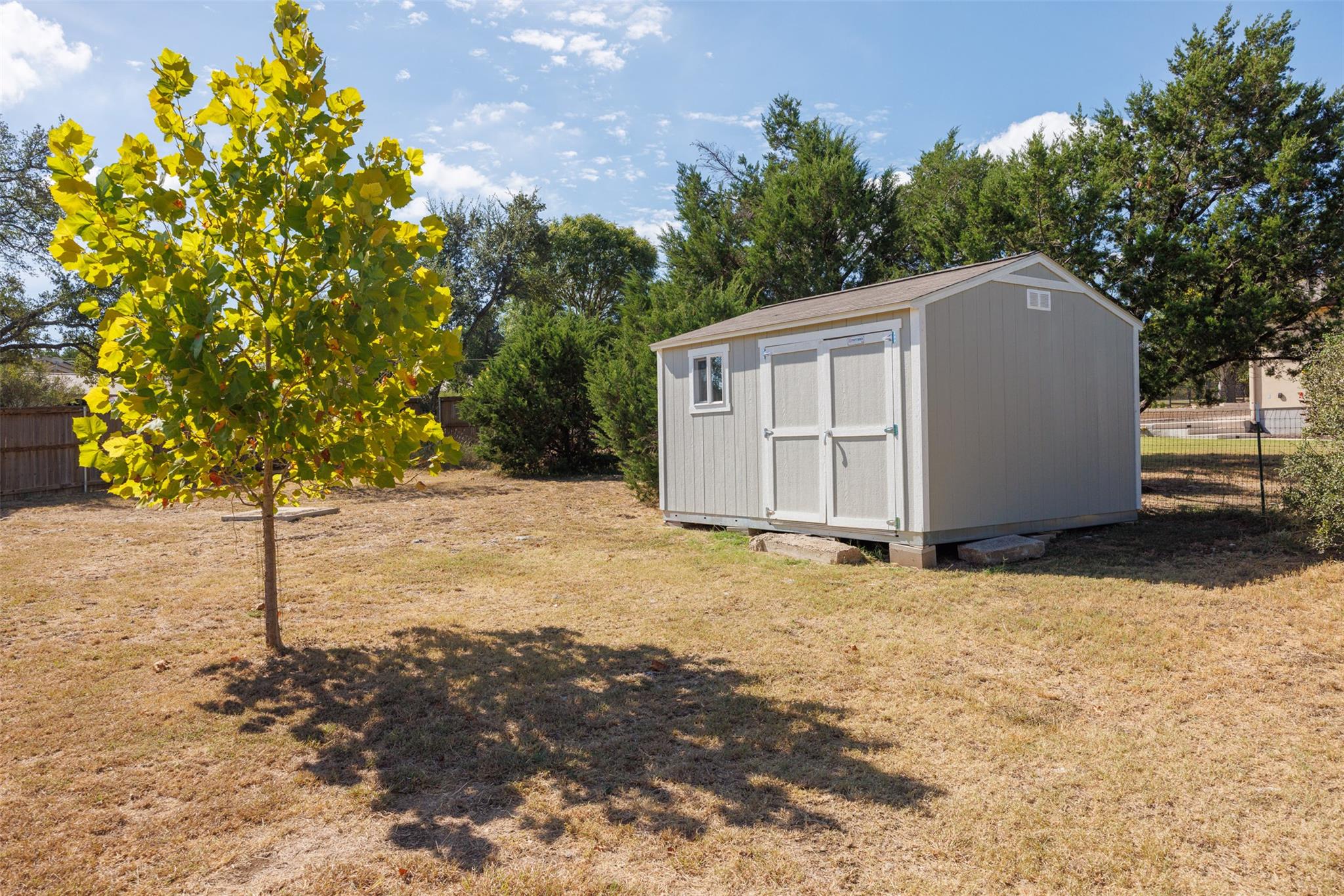 1910 Walsh Dr, Round Rock, TX 78681