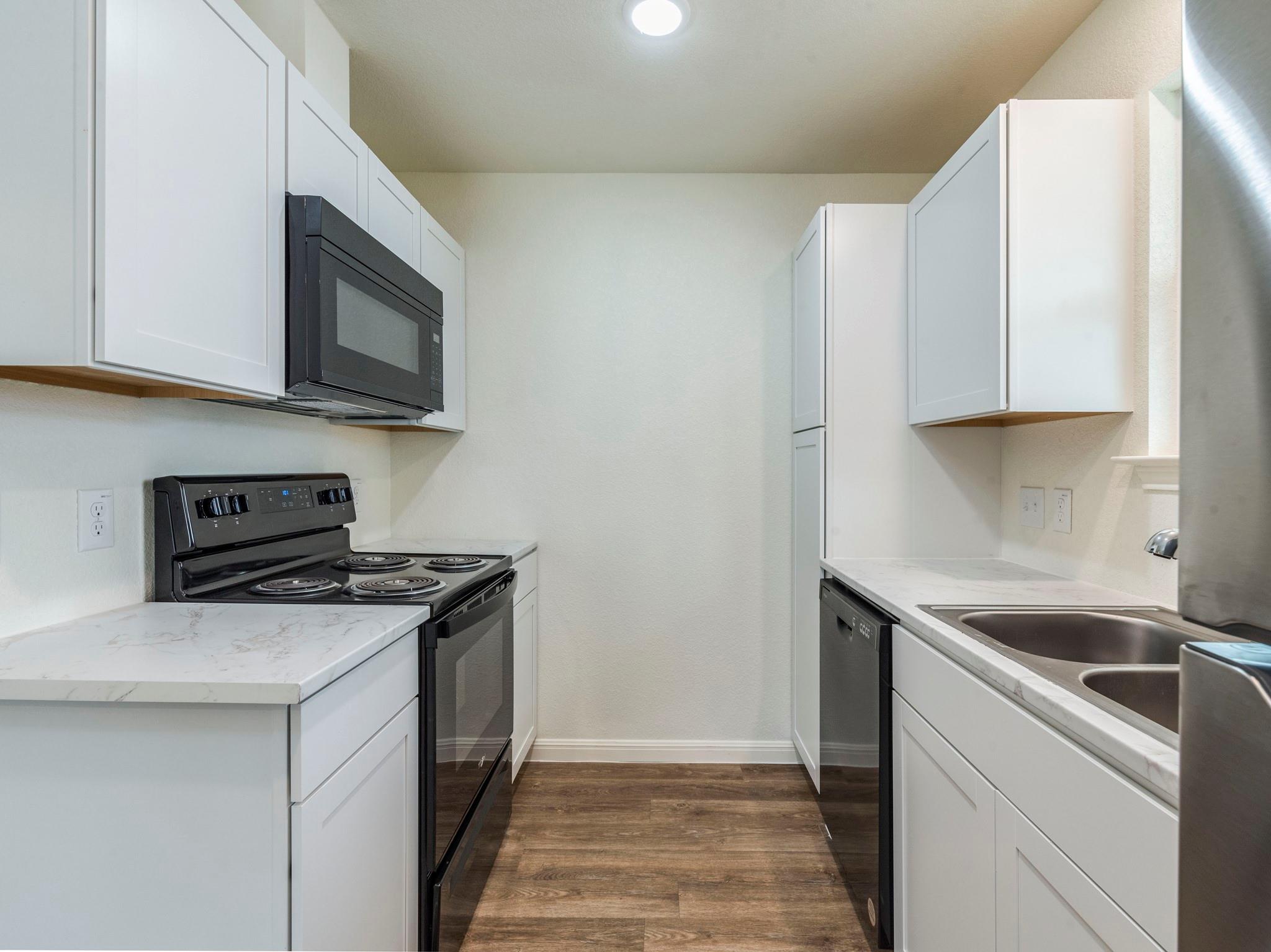 2002 W 2nd St # 902, Taylor, TX 76574