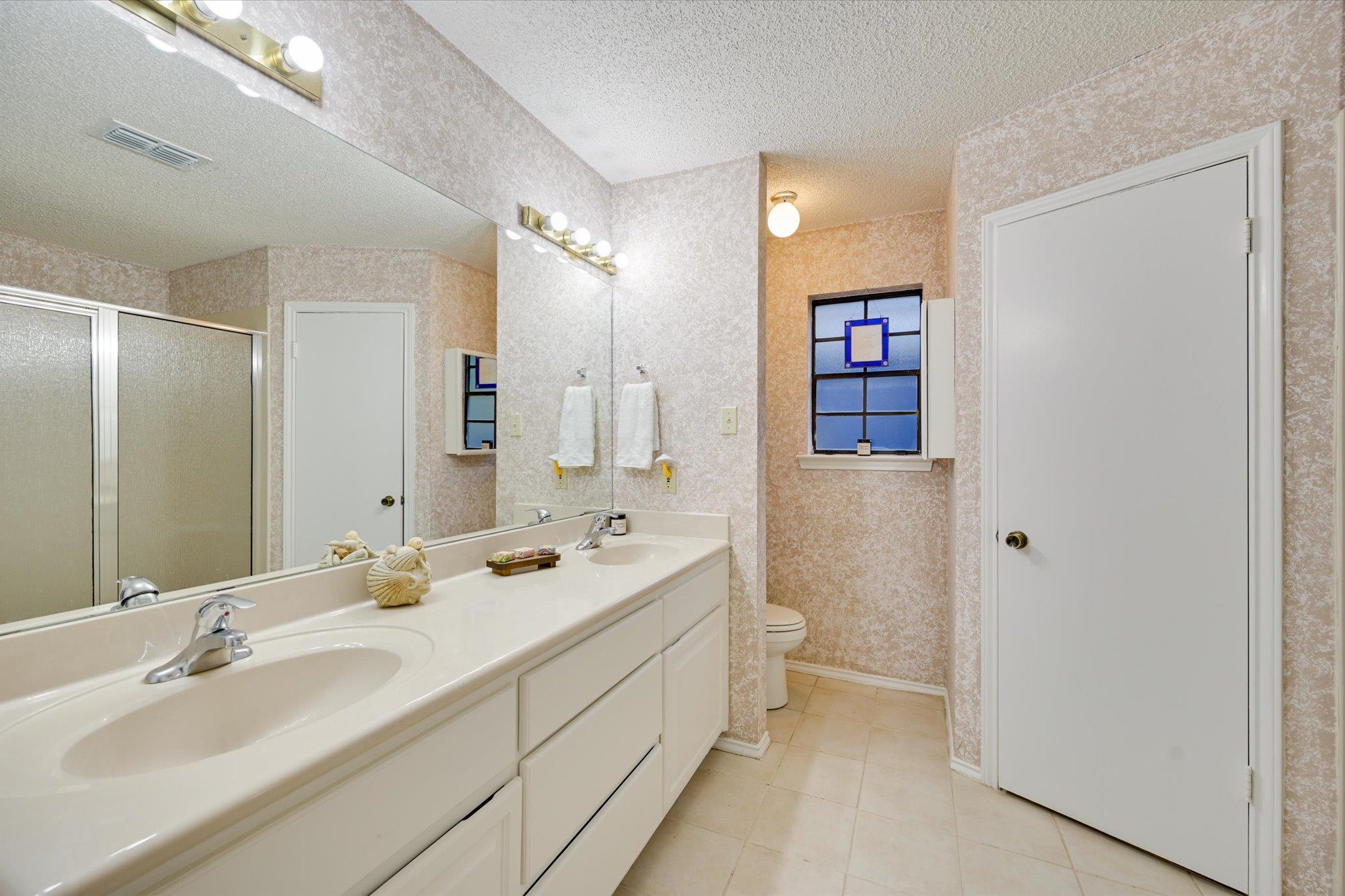 2612 Piping Rock Trl, Austin, TX 78748