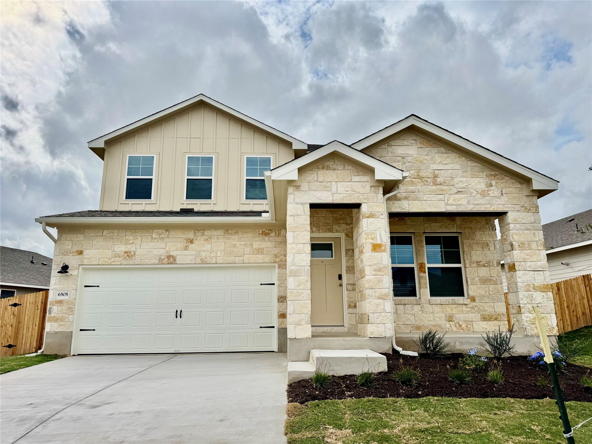 6505 Velvet Leaf Ln, Buda, TX 78610