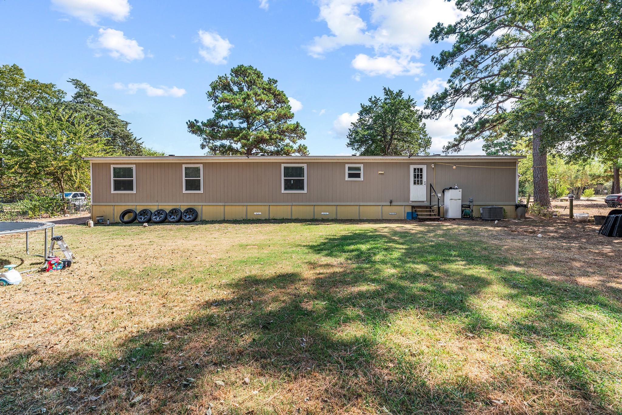 124 Twin Lakes Ln # A, Bastrop, TX 78602