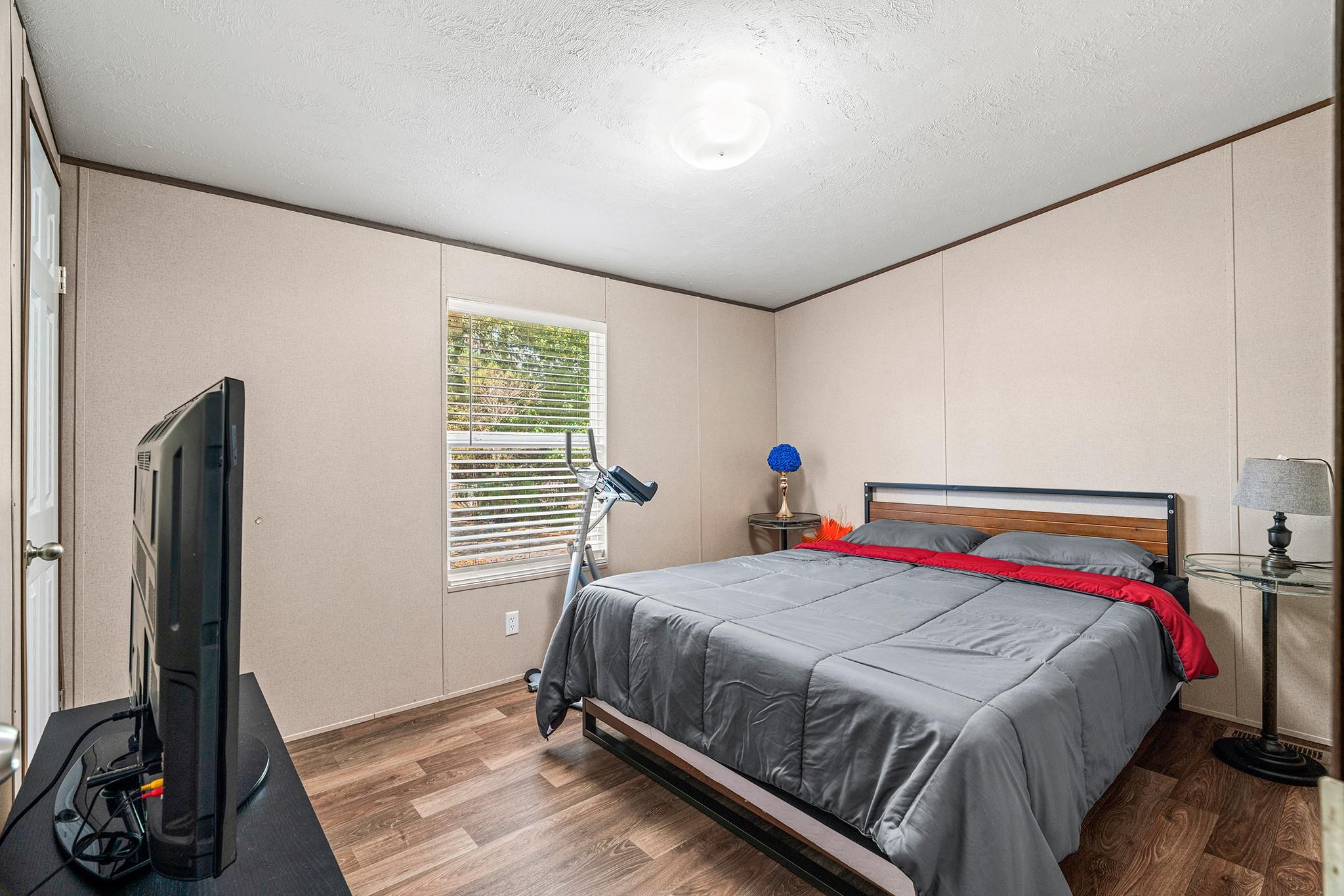 124 Twin Lakes Ln # A, Bastrop, TX 78602