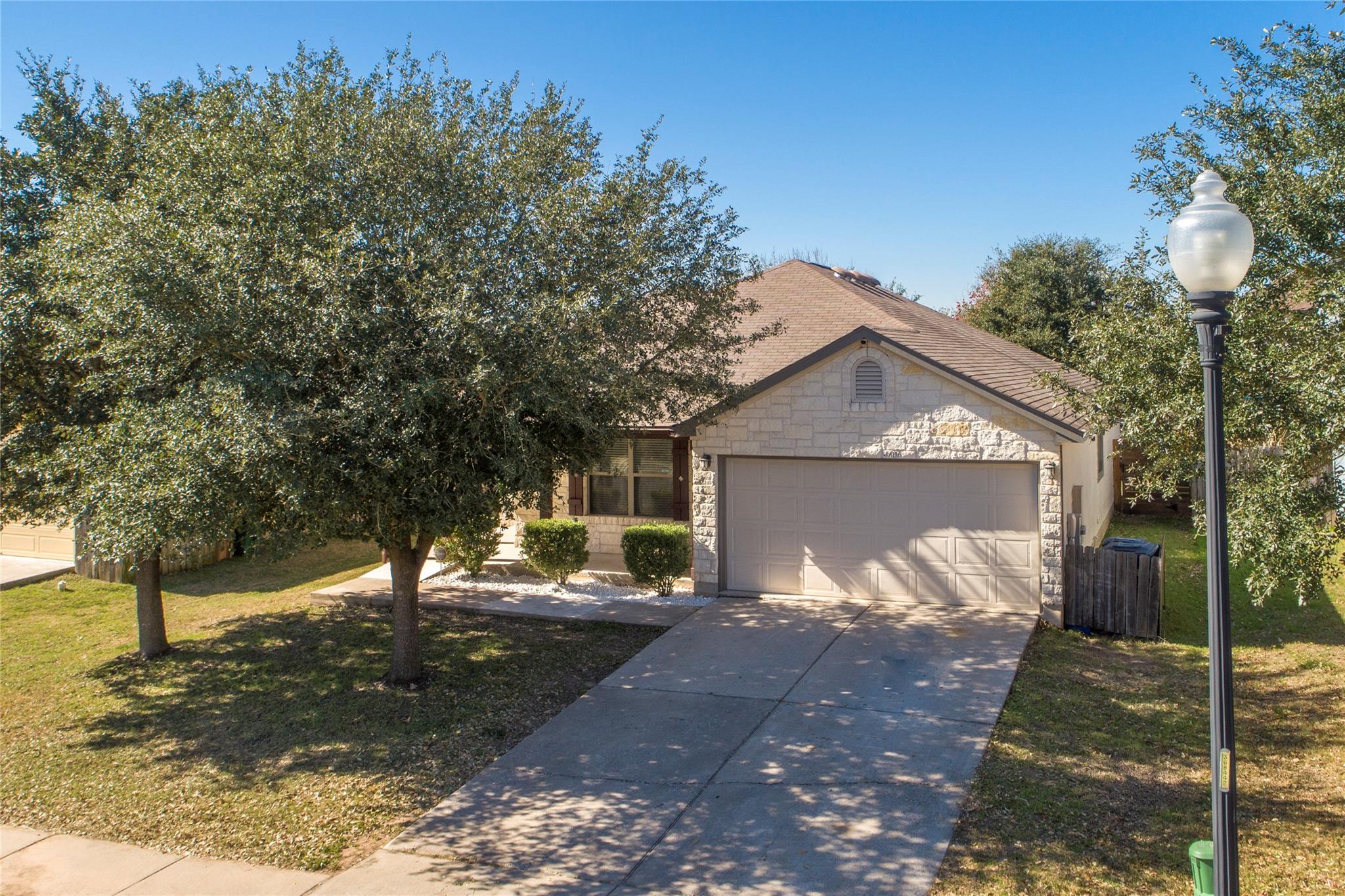 4606 Mellow Hollow Dr, Austin, TX 78744