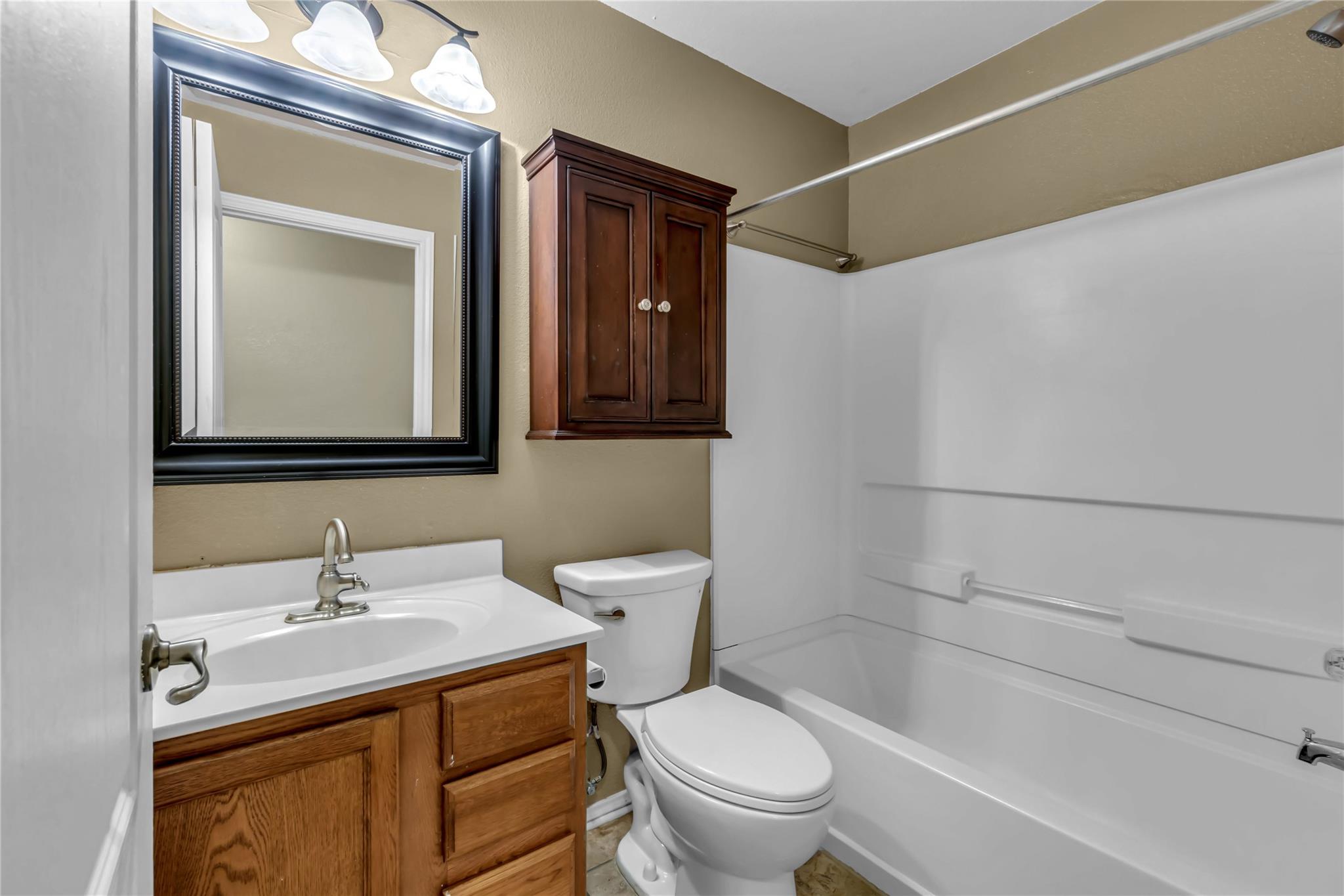 4606 Mellow Hollow Dr, Austin, TX 78744