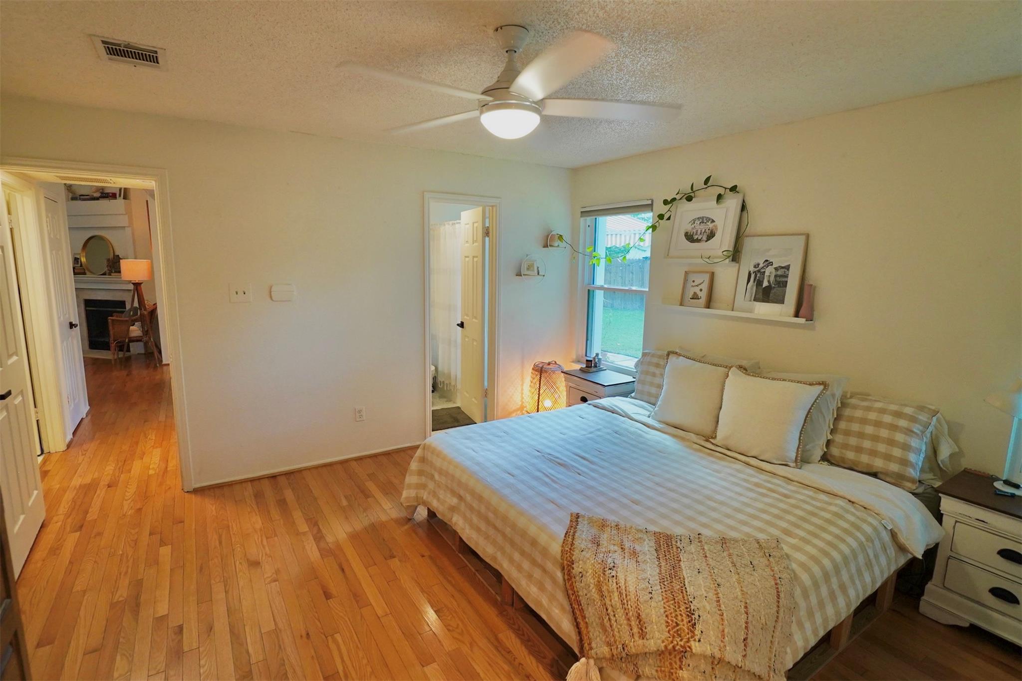 2106 Bluebonnet Dr, Round Rock, TX 78664