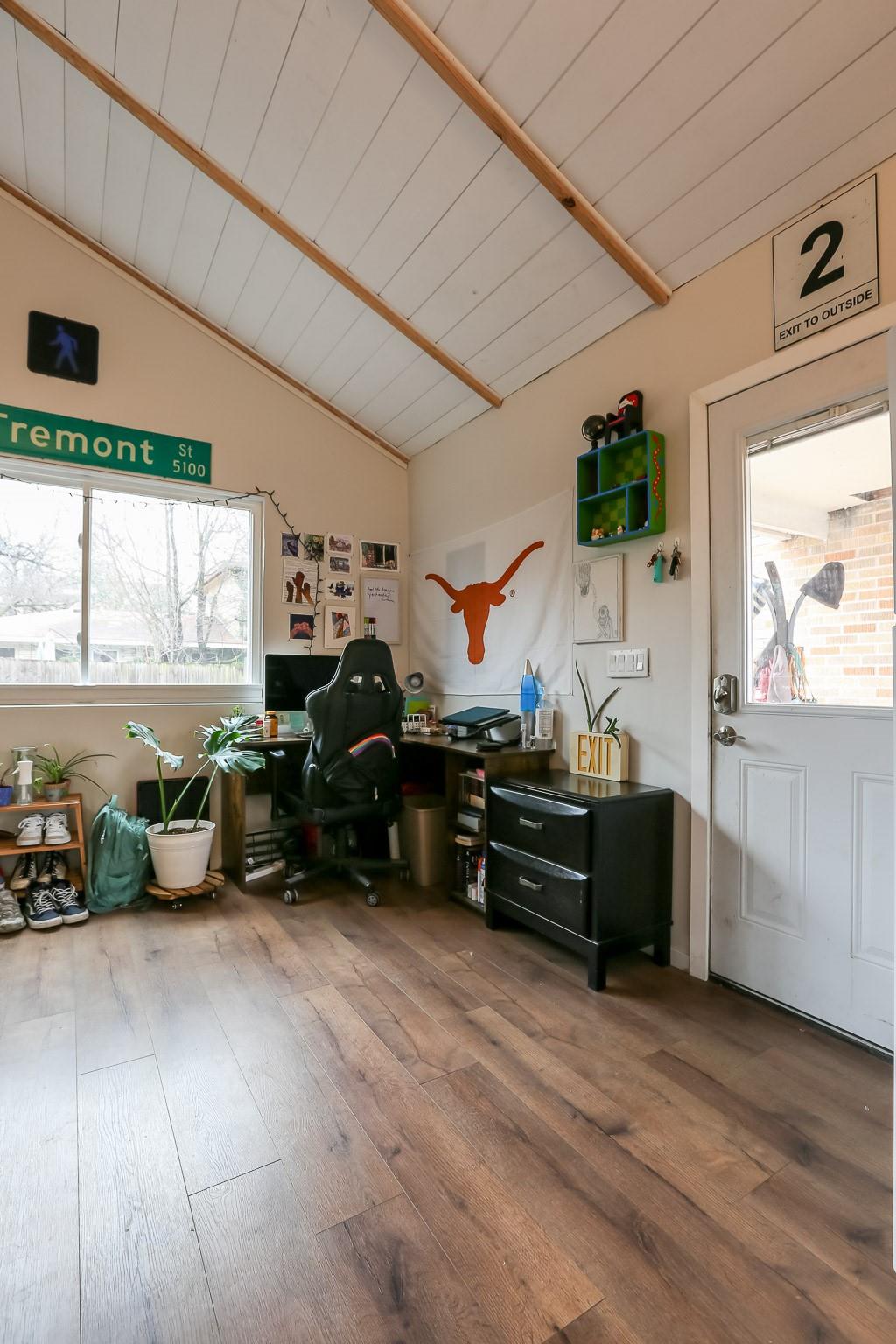 308 E 32nd St # B, Austin, TX 78705