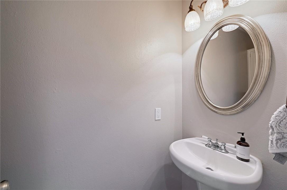 9405 Caracas Dr, Austin, TX 78733