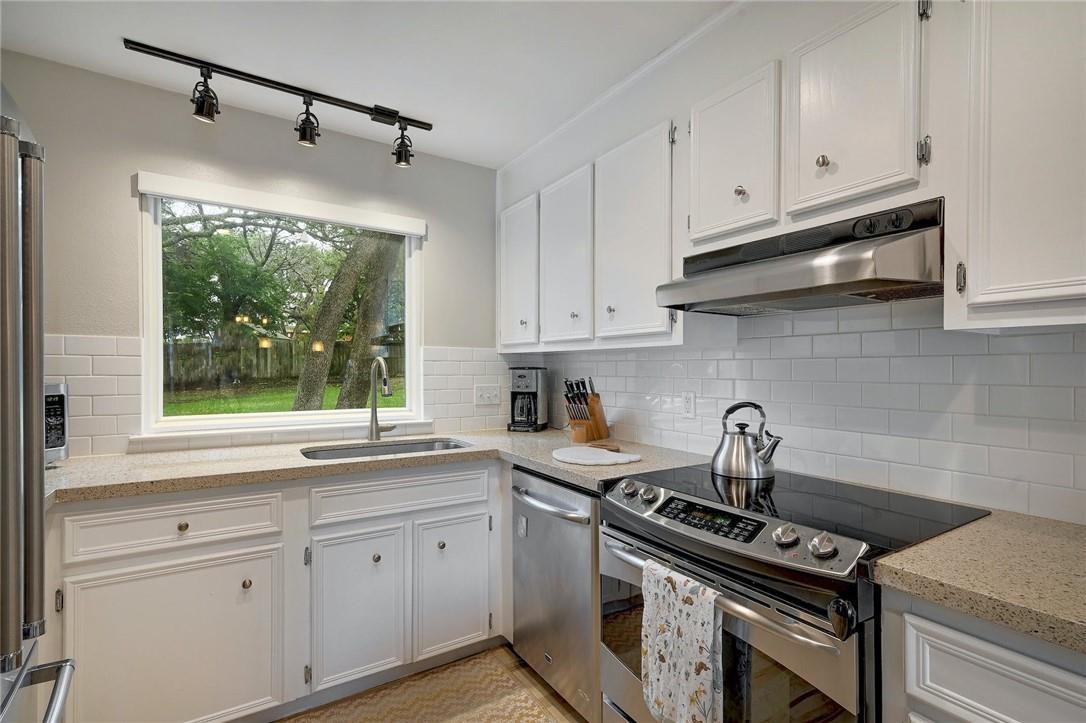 9405 Caracas Dr, Austin, TX 78733