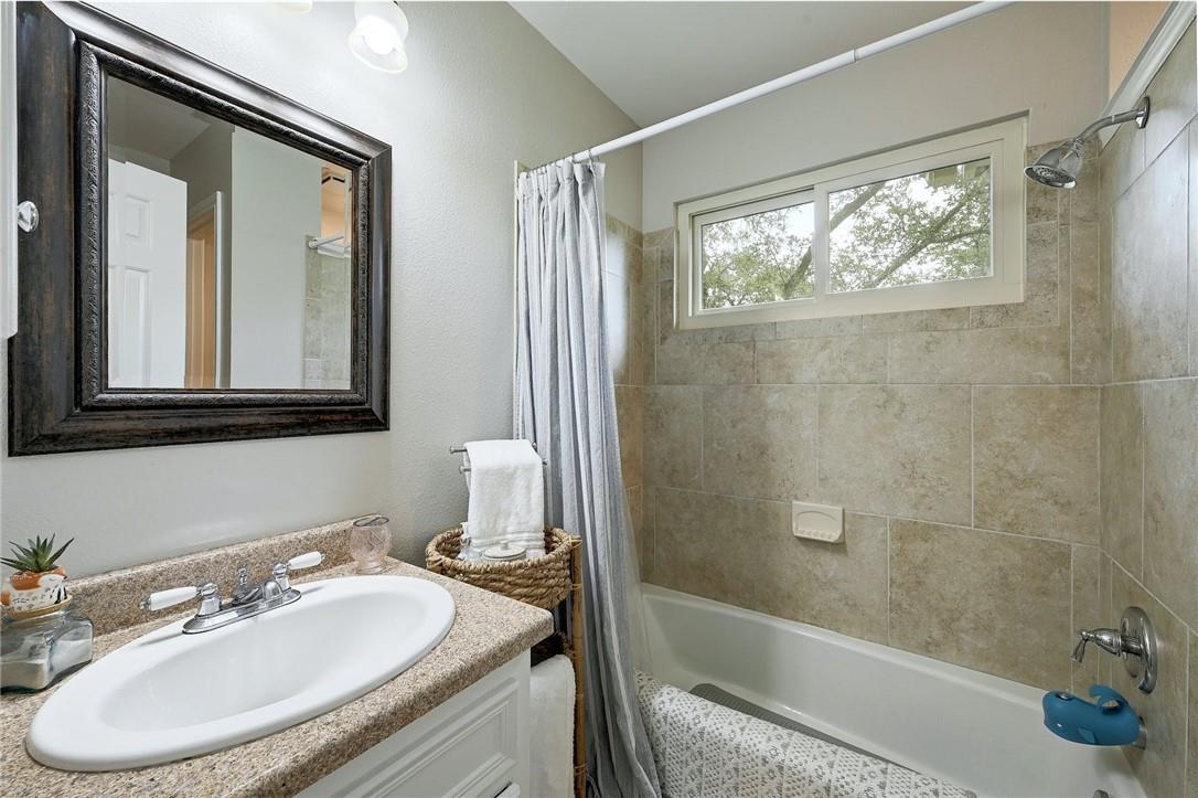 9405 Caracas Dr, Austin, TX 78733