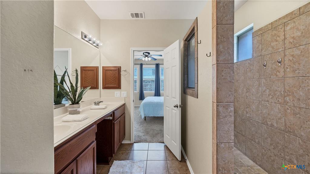 2063 Western Pecan, New Braunfels, TX 78130