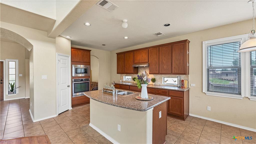 2063 Western Pecan, New Braunfels, TX 78130