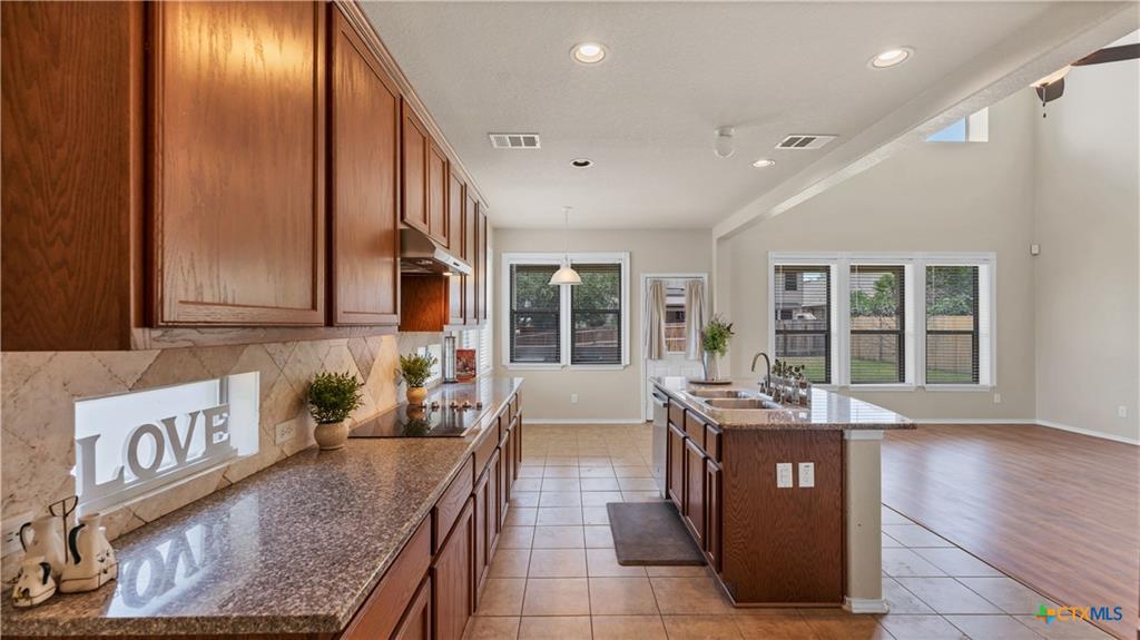 2063 Western Pecan, New Braunfels, TX 78130