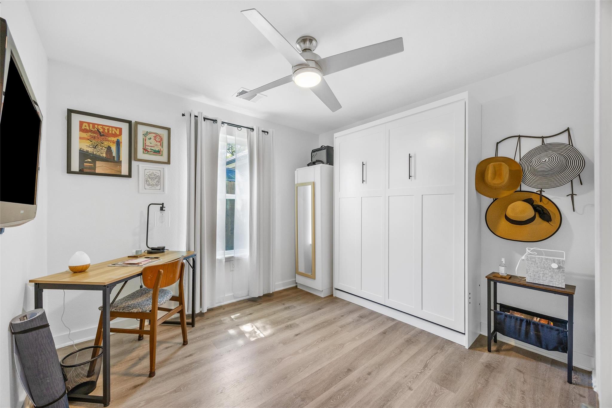 6306 Arnold Dr # 1, Austin, TX 78723