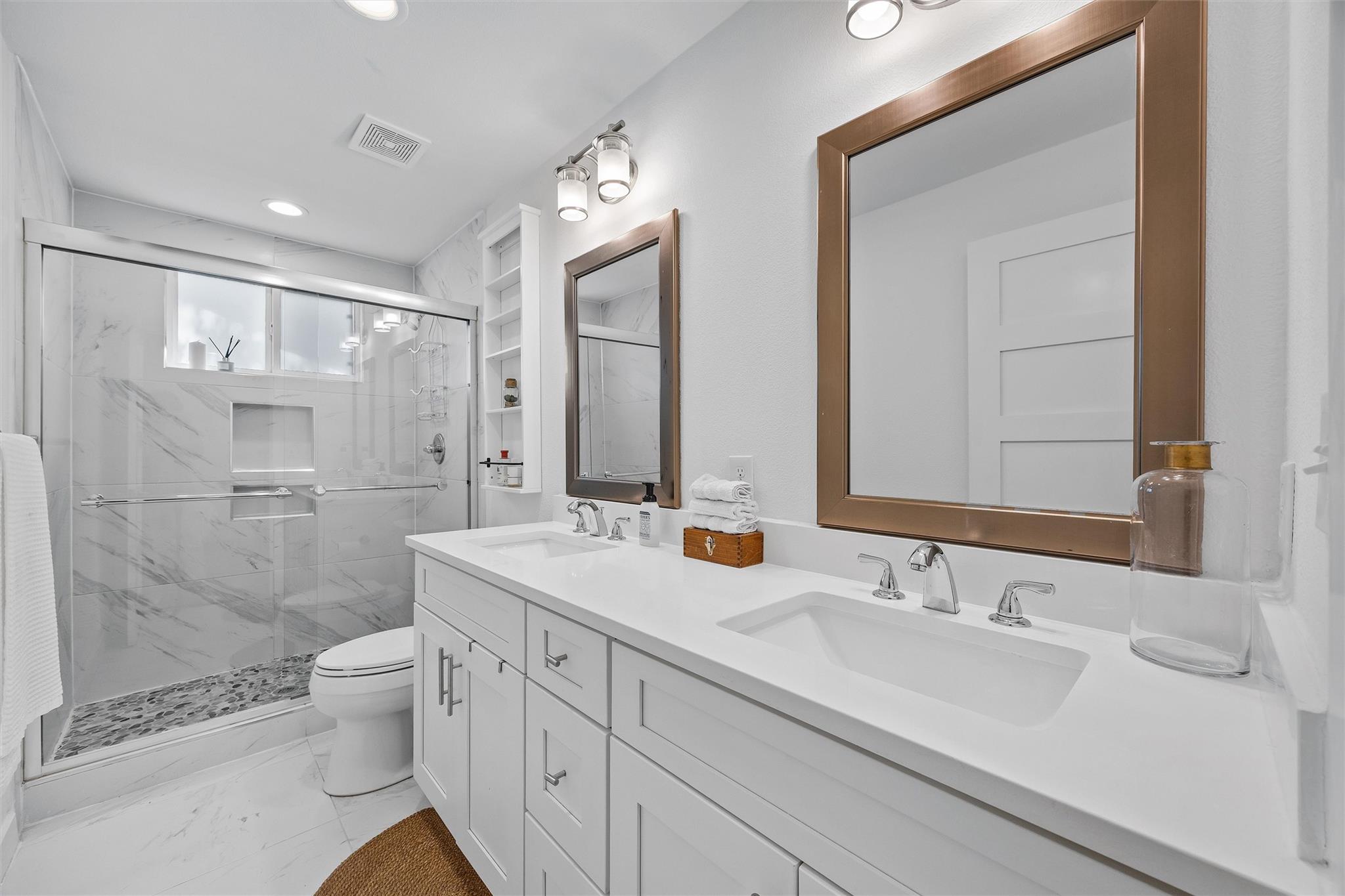 6306 Arnold Dr # 1, Austin, TX 78723