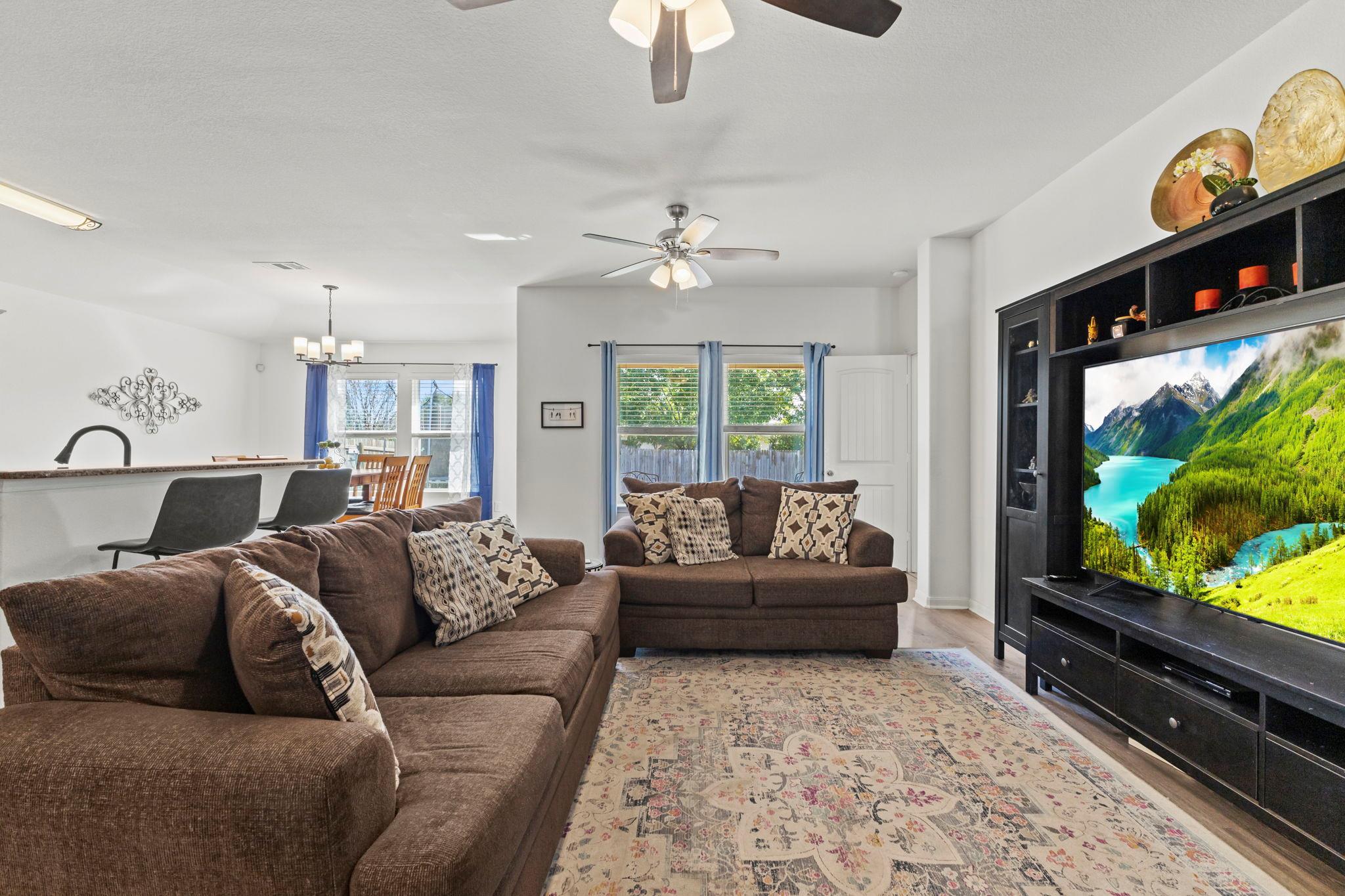 109 Wilson Ct, Hutto, TX 78634