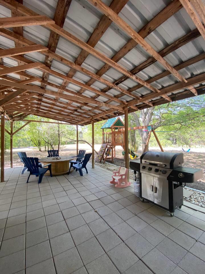 4902 Pecan Springs Rd, Austin, TX 78723