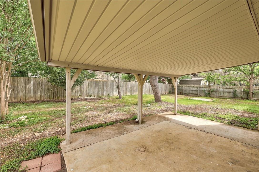 707 Newcastle Ln, Leander, TX 78641