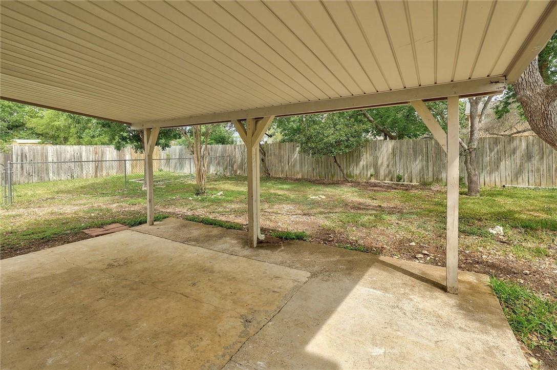 707 Newcastle Ln, Leander, TX 78641