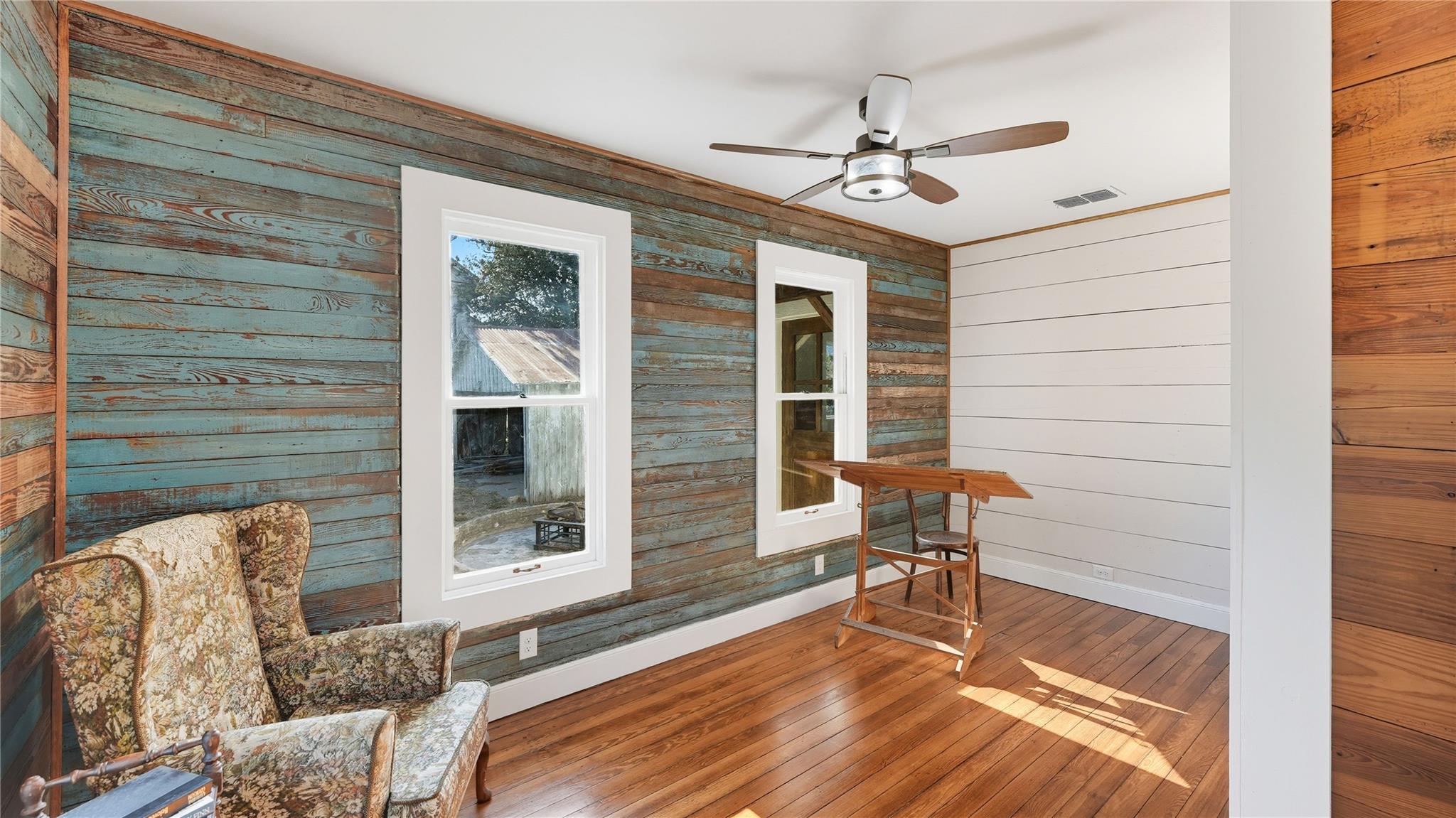 611 Qualls St, Gonzales, TX 78629